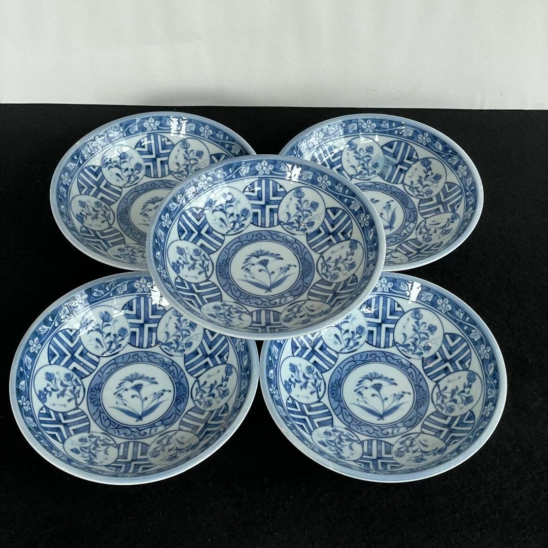 Amazon.co.jp: 有田焼 高峰窯 染付 中鉢 伊万里 4客 芙蓉 花文 波型