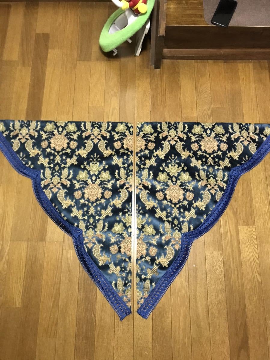 トラック〔大型用〕仮眠カーテン金華山バレンタインブルー
