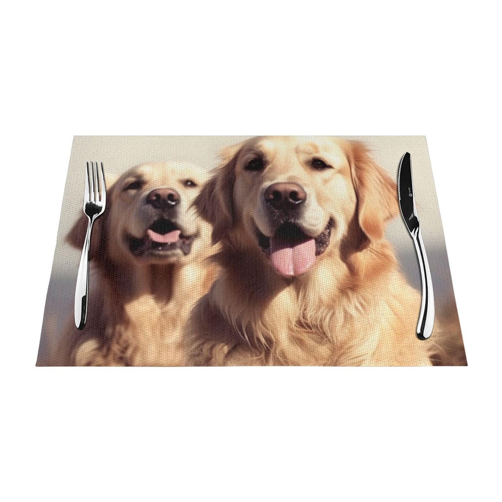 Sets de table chien doré 45x30 cm antidérapants et lavables pour repas