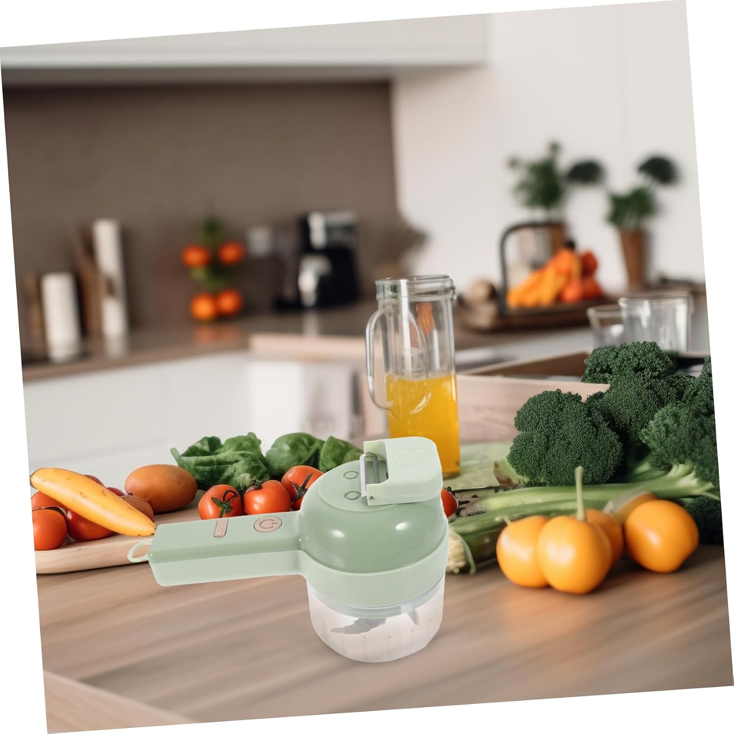 Portable 9-Piece Electric Vegetable Cutter Handheld Garlic Mincer Food Processor Stainless Steel Blades for Kitchen for Vegetables Meat and Garlic