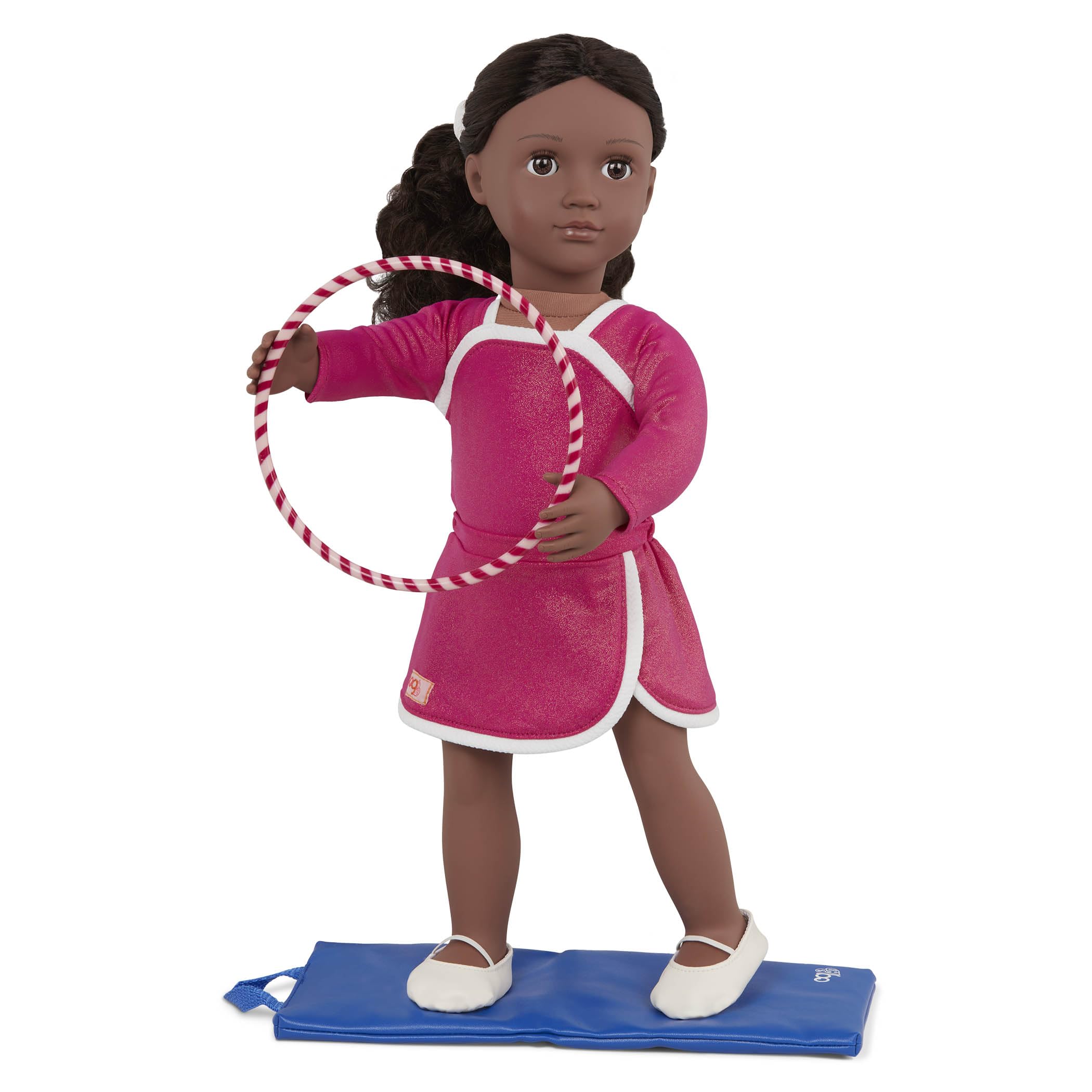 Our Generation - Sprünge und Grenzen - 46 cm Puppenkleidung - Turnerin Outfit - Turnerisches Zubehör - Vorgetäuschtes Spiel - Spielzeug für Kinder ab 3 Jahren