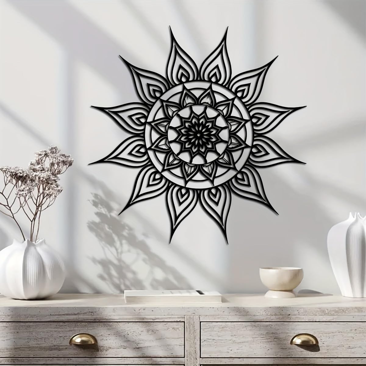 Decoración de pared abstracta contemporánea de metal, gran mandala solar, arte de 40 cm, hierro negro estilo boho con motivos florales, decoración moderna para interiores y exteriores, ideal para