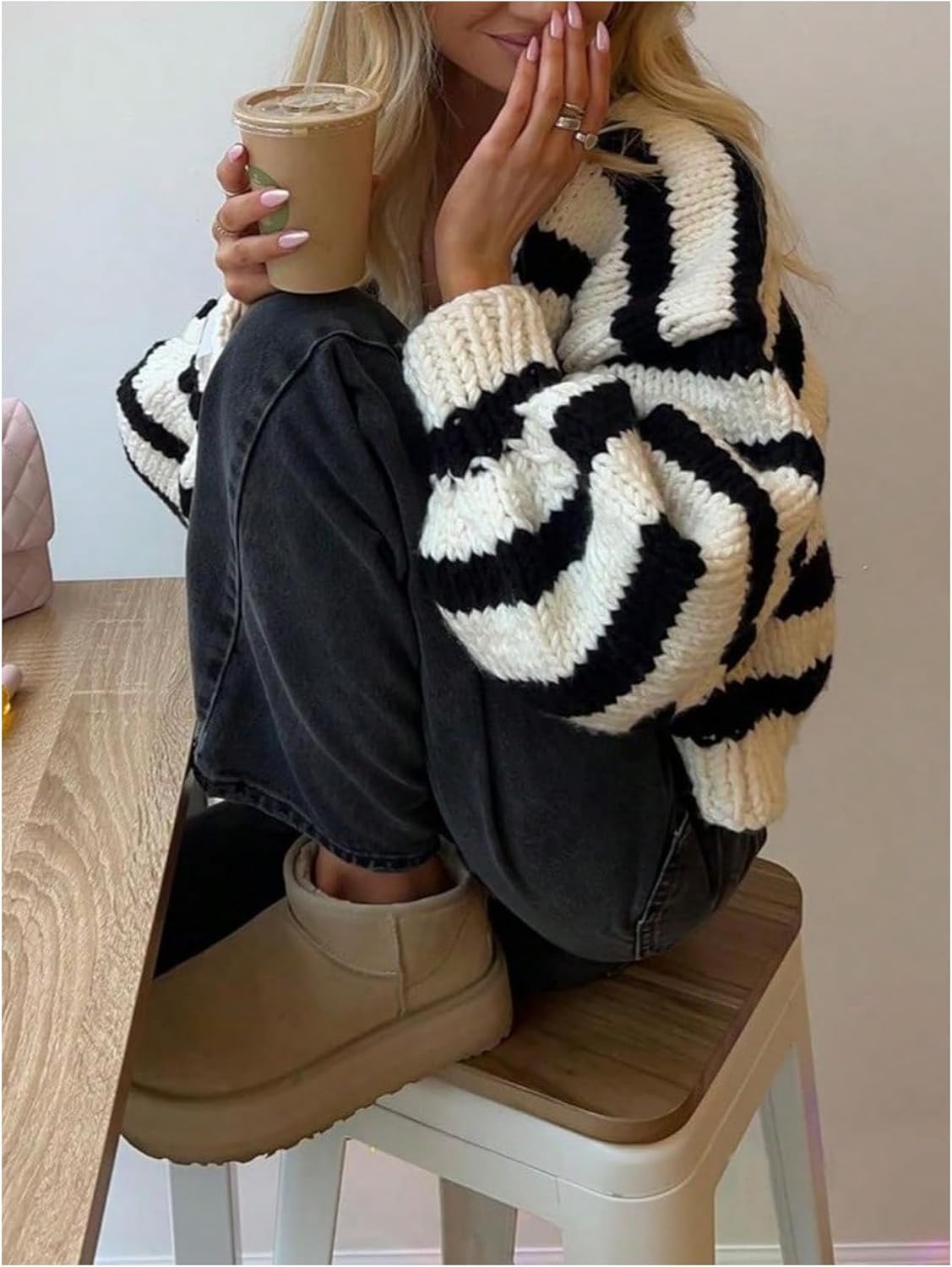 GORGLITTER Women's Striped Chunky Cropped Cardigan Lantern Sleeve Open Front Fall Sweaters Outerwear - Image 4