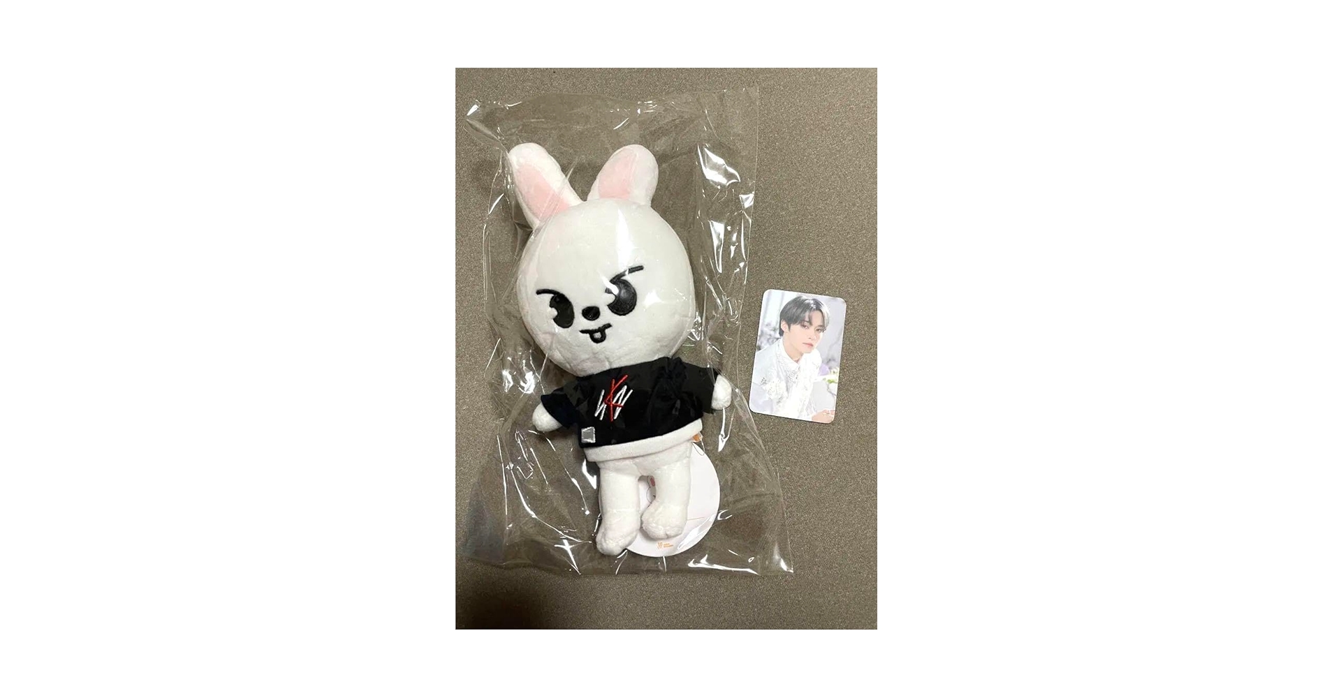 StrayKids スキズ skzoo Leebit リノ トレカ まとめ売り Stray Kids スキズ リノ トレカ グッズ leebit ぬいぐるみ Amazon.co