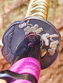 日本刀　模造刀　炎の紋　木製刀　硬木製　居合練習　コスプレ用　刀剣拵　武道具 Amazon.co.jp: 刀 秋水 木製作 模造刀 日本刀 武士 道具 小物