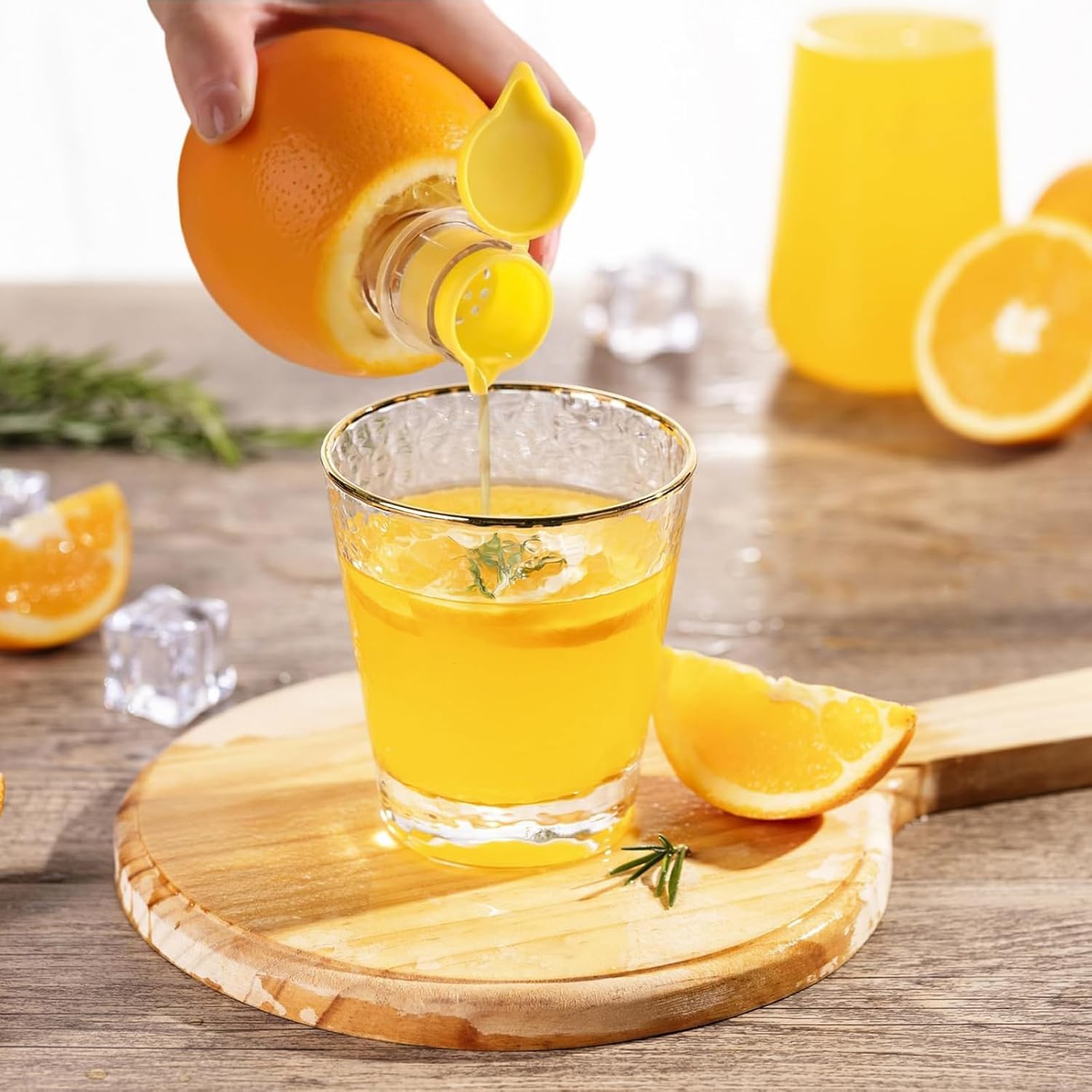 2 Stück Zitronenpresse Mit Schraubverschluss, Lemon Squeezer, Zitronenpresse Aus Kunststoff, Zitronensaftpresse, für Orangen,Zitronen Zitrusfrüchten(Gelb/Grün)