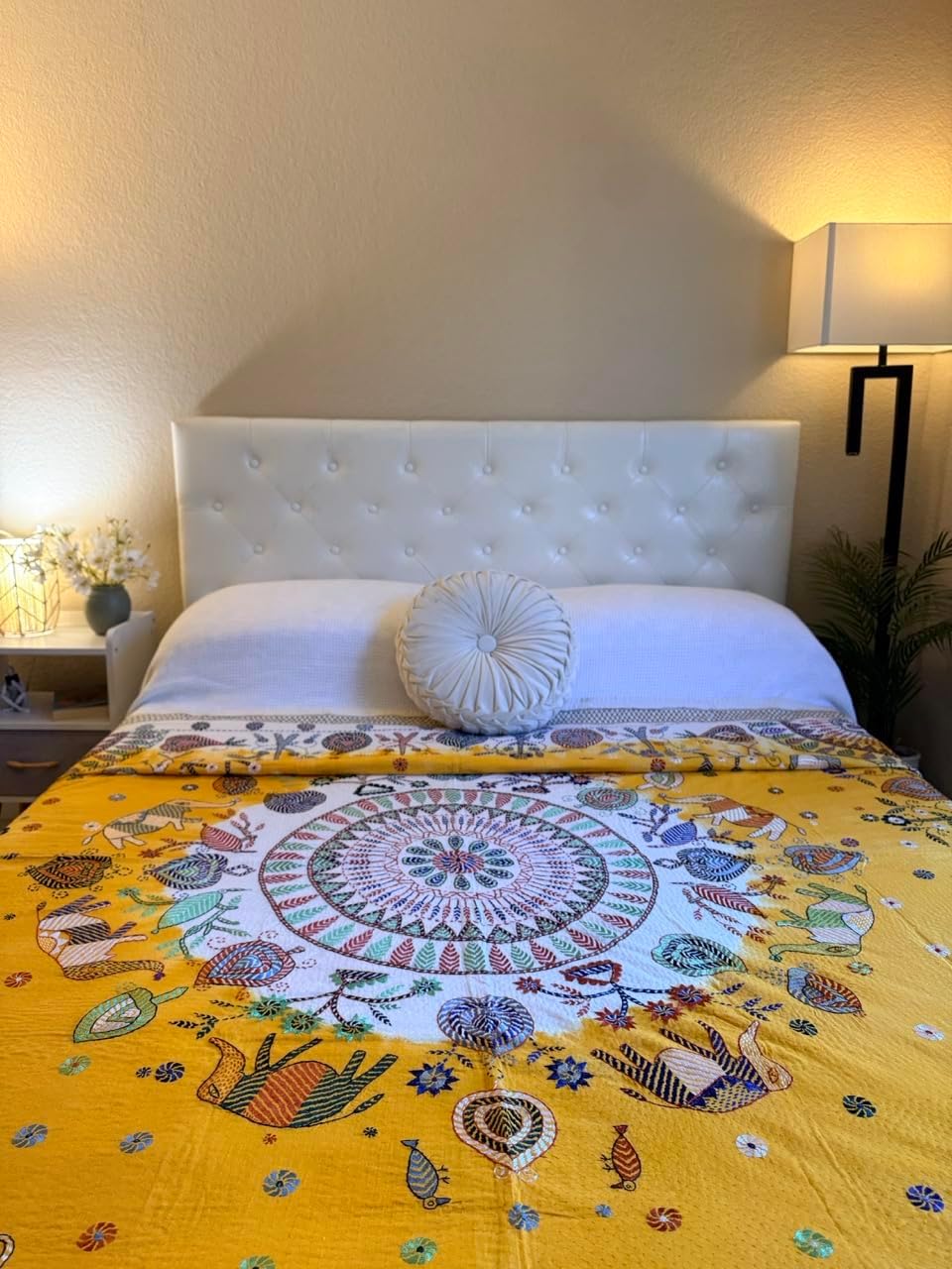 Hand-Stitched Cotton Nakshi Katha Quilt/Throw– Traditional Bangladeshi Heritage, Eco-Friendly Artisan Bedspread & Home Decor, Luxury Exclusive Textile for Gift, Decoration and Comfort