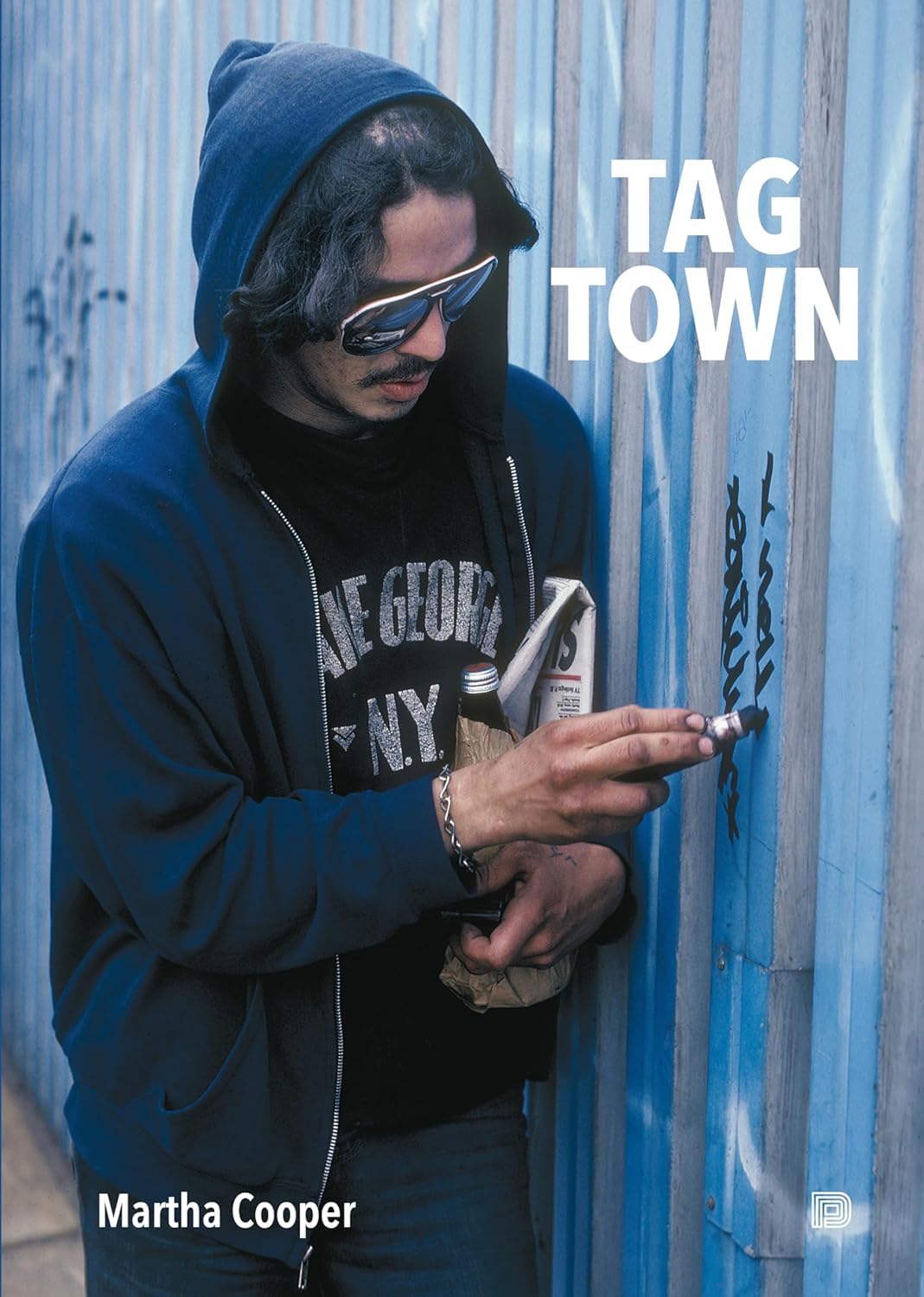 Martha Cooper Tag Town (new edition) /anglais: The Evolution of New York Graffiti Writing 1963-1982