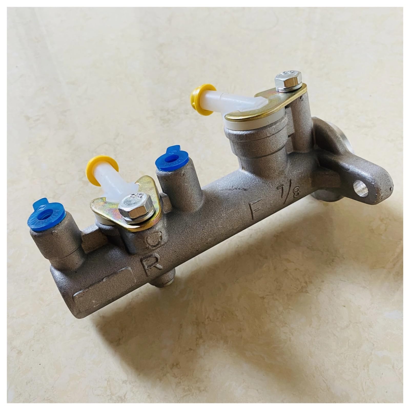 Cylindre frein,Compatible With Suzuki,for Super Carry SK410