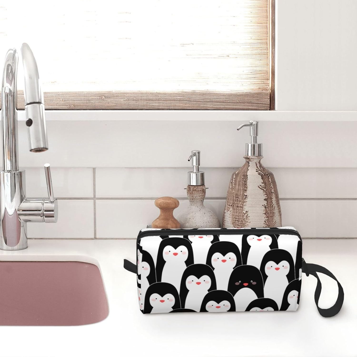 Penguin Cute Makeup Bag Organizer Small Cosmetic Bags Portable Travel Toiletry Bag With Handle Simple Accessories Storage Zipper Pouch For Women Girl - Image 8