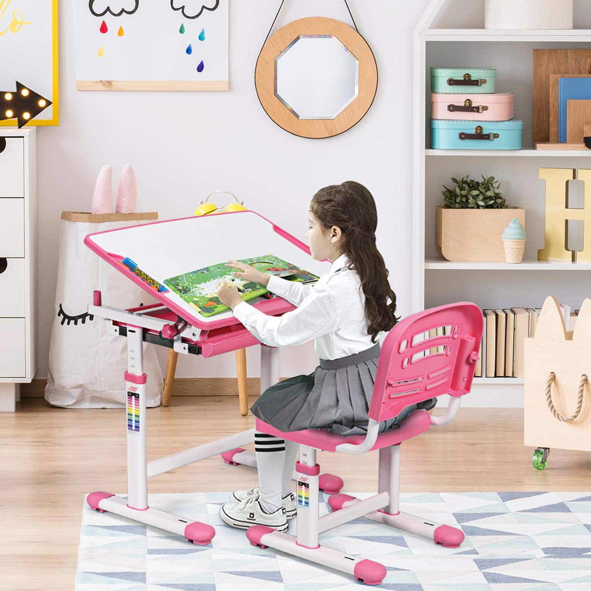 COSTWAY Set Sedia e Scrivania per Bambini Altezza e Angolo Regolabile e Multifunzionale Confortevole Apprendimento Colori Disponibili: Blu/grigio/rosa (ROSA)