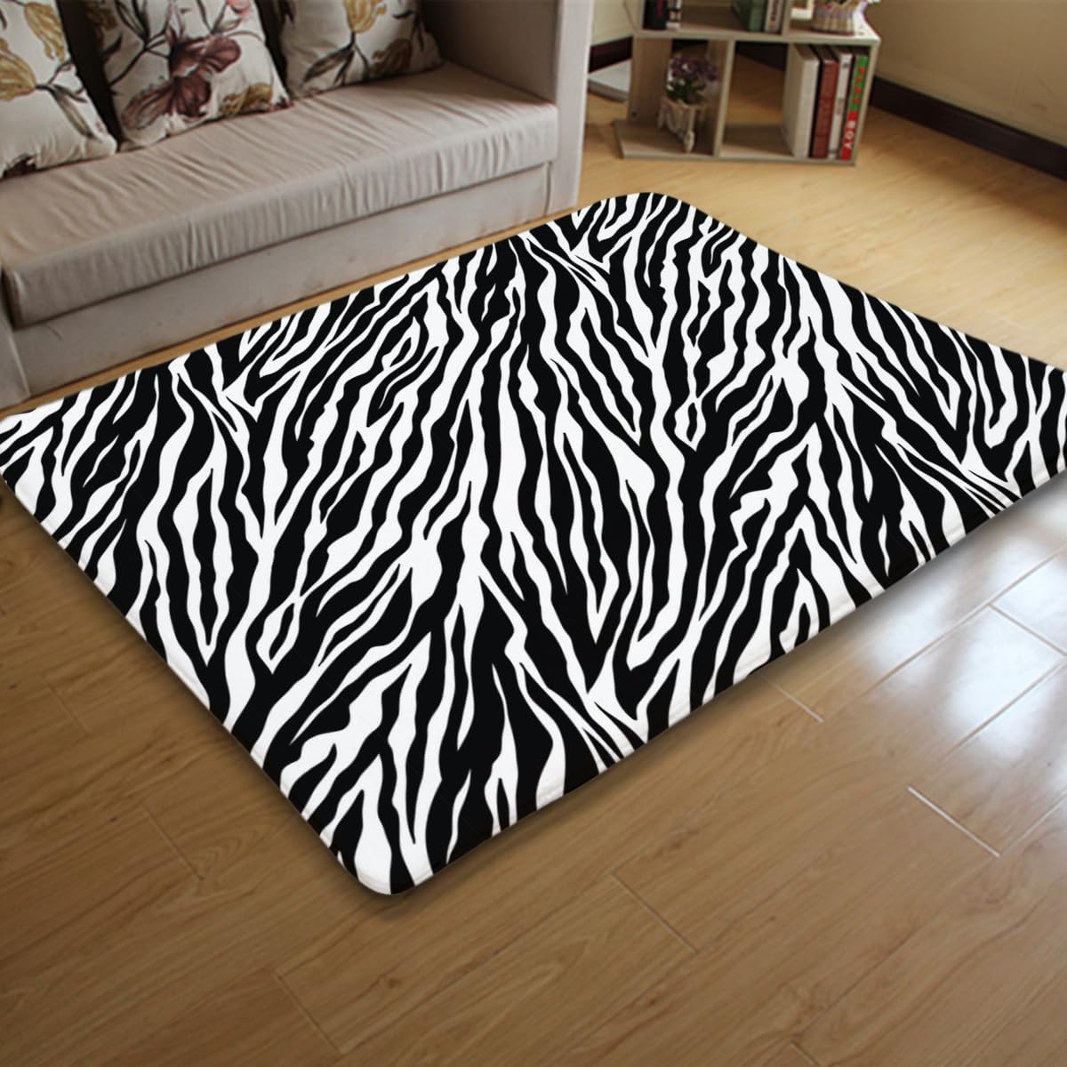 Amazon｜カーペット ラグ ゼブラ柄 ラグマット 絨毯 100×150cm 洗える