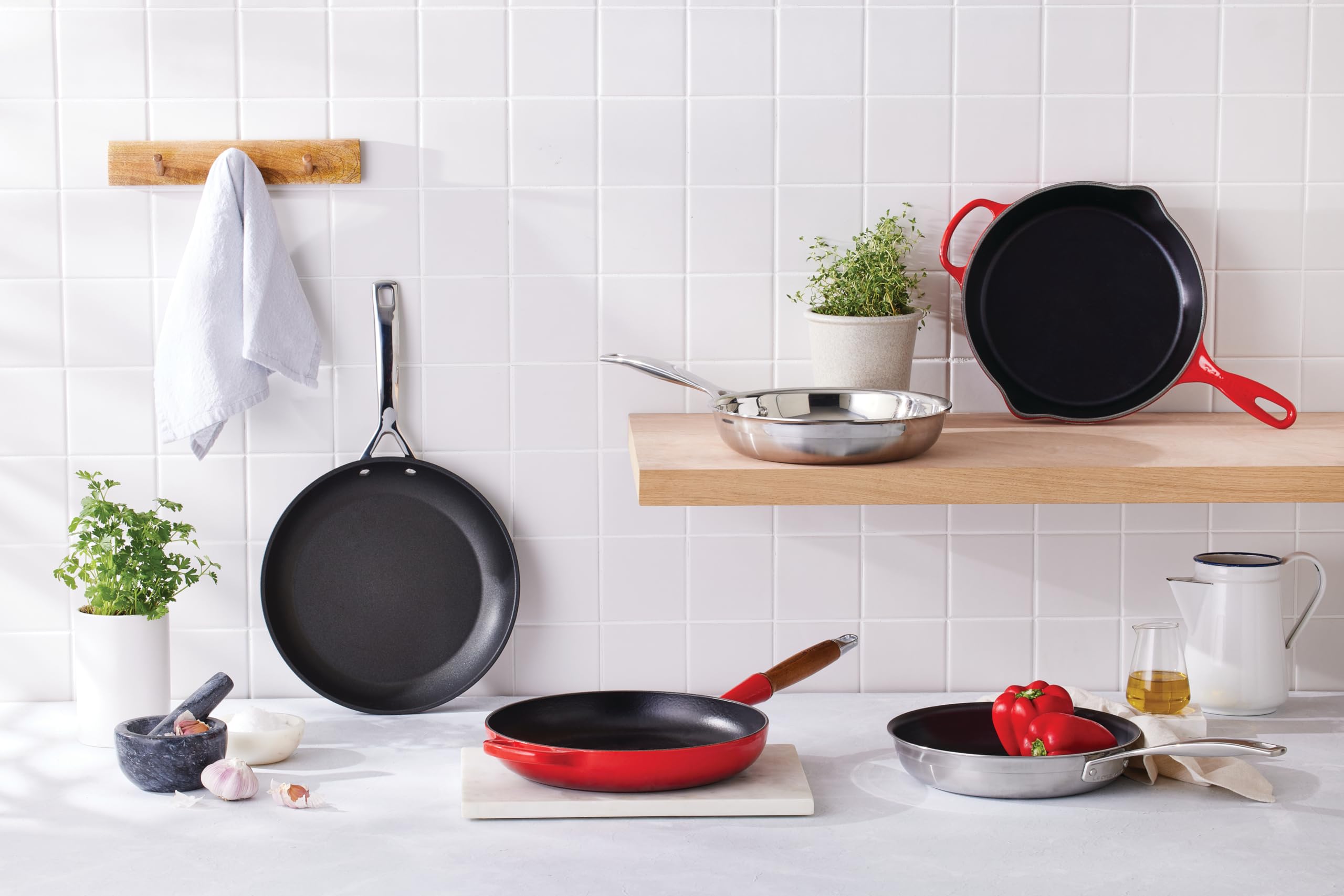 Le Creuset Skillet Signature - Shell Pink - 23 cm - Geëmailleerde Anti-aanbaklaag