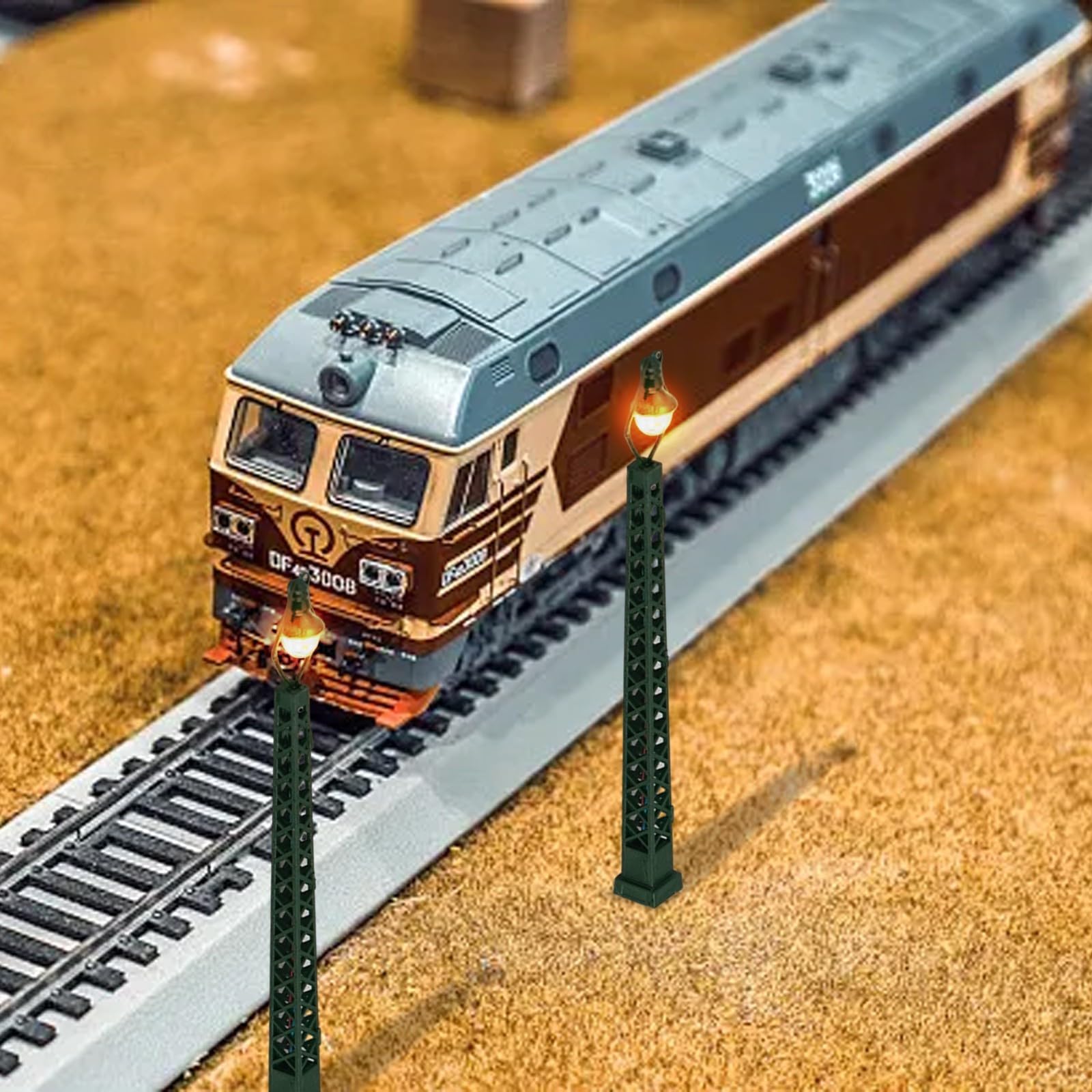 4Pcs Model Railway Lights Lattice Mast Lamp, Light Track N Light Layout 1:160 Landscape, 8.5cm/3.35in Track Light N Scale Layout For Rail And Building Layout