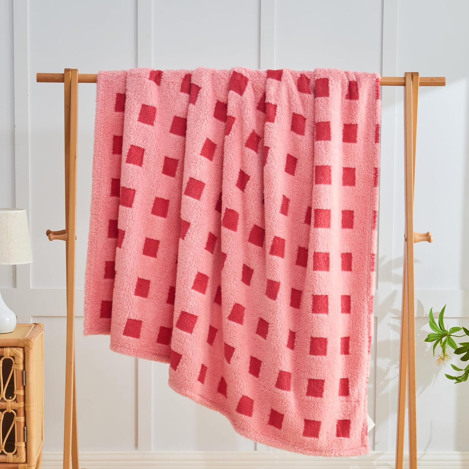 FY FIBER HOUSE Checkered Fluffy Blanket 340GSM - 3D Grid Pattern Soft Fuzzy Throw for Bed Couch Sofa, 50"x60" Hot Pink - Image 4