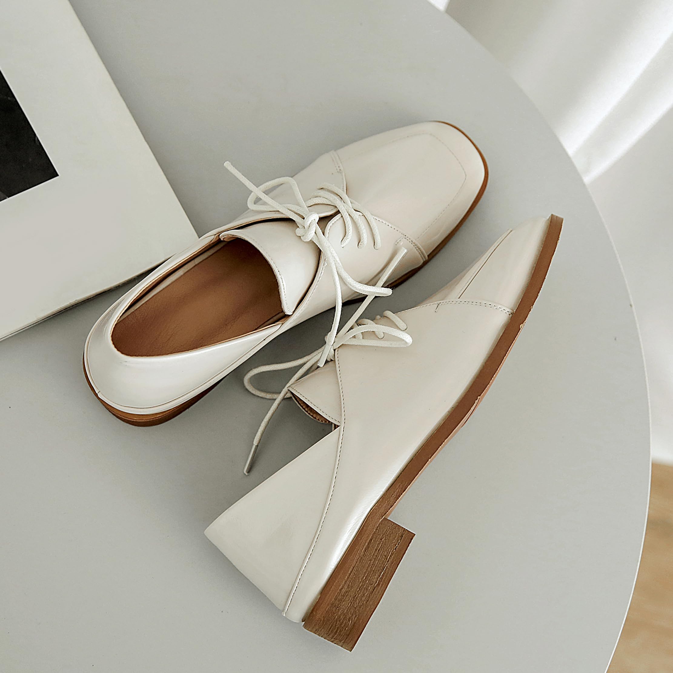 Bout Carré Oxford Lacets Femme Cuir Verni Derby