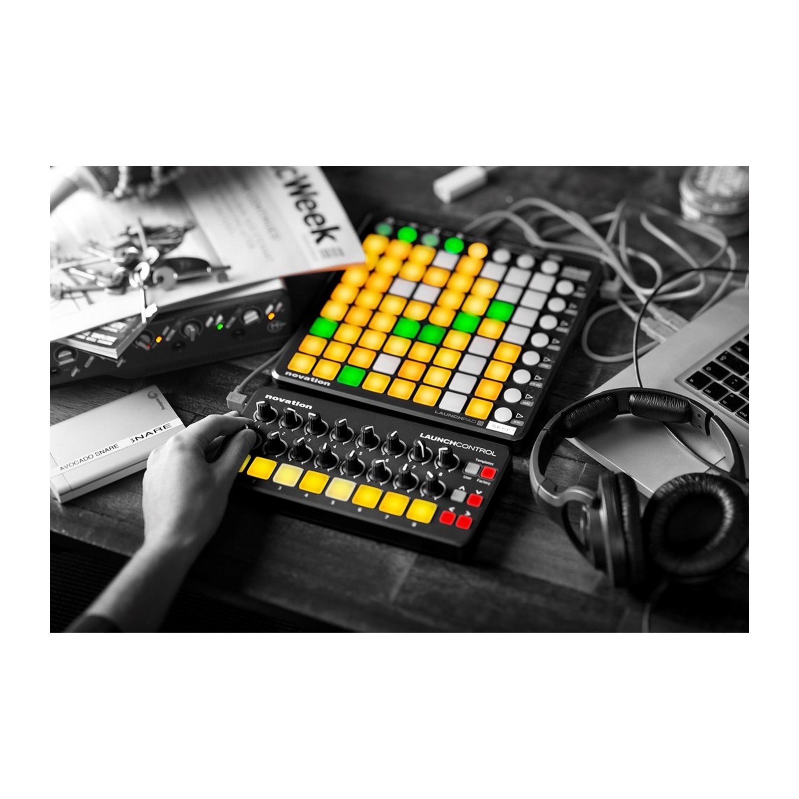 Novation Launch Control | Compact electronic Control de música