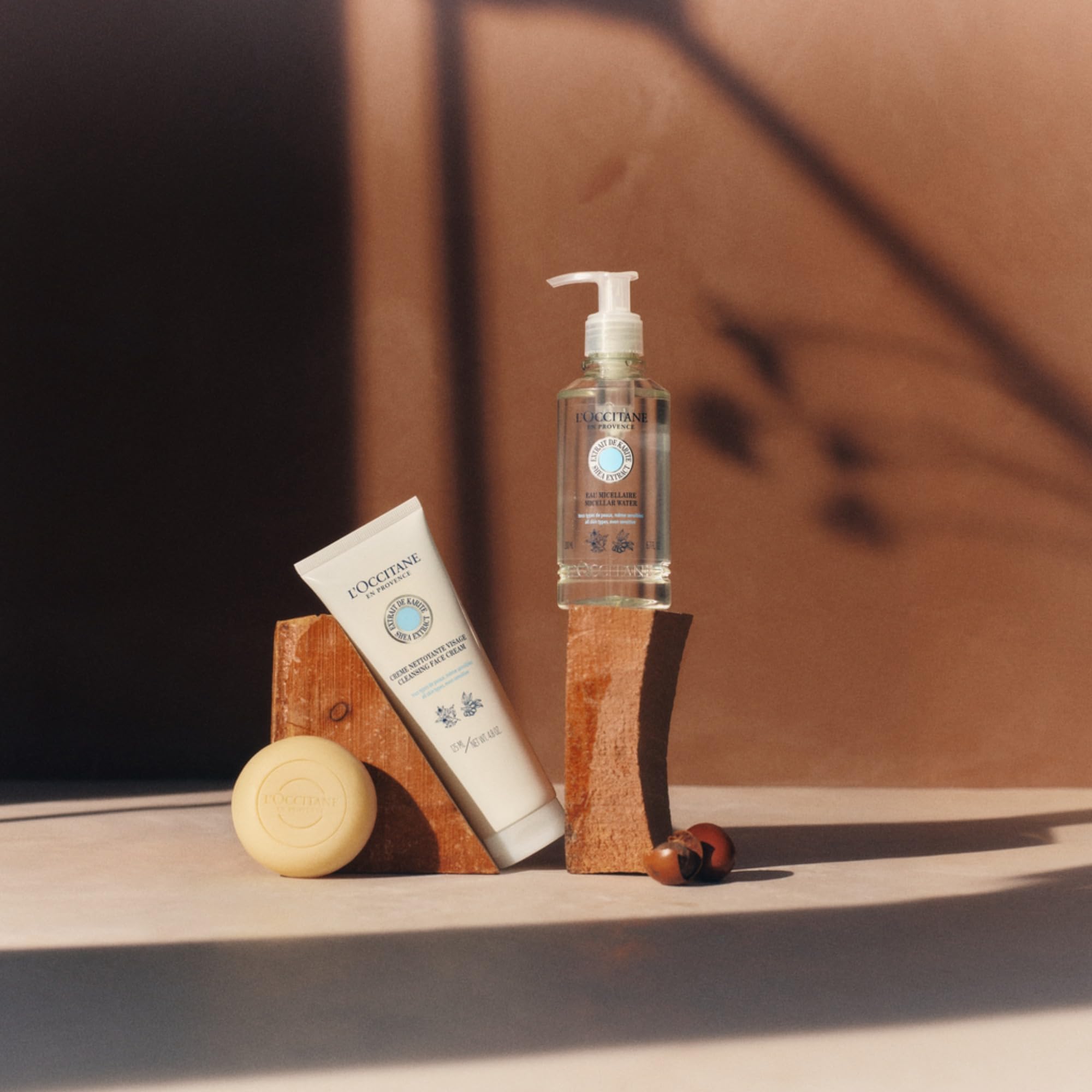 Image secondaire de Eau Micellaire Fleur d'Oranger au Karité - L'OCCITANE, 200 ml