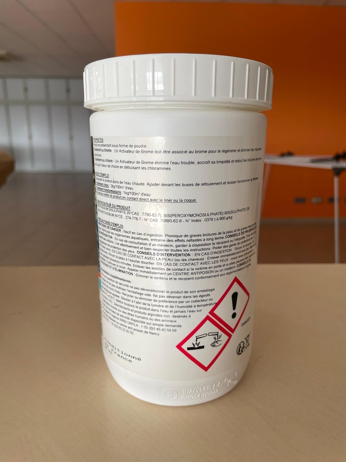 Oxygène Actif - sans Chlore - Brome Choc spas piscines - Re activateur de Brome en Granules - Dissolution Rapide - Pot 1kg