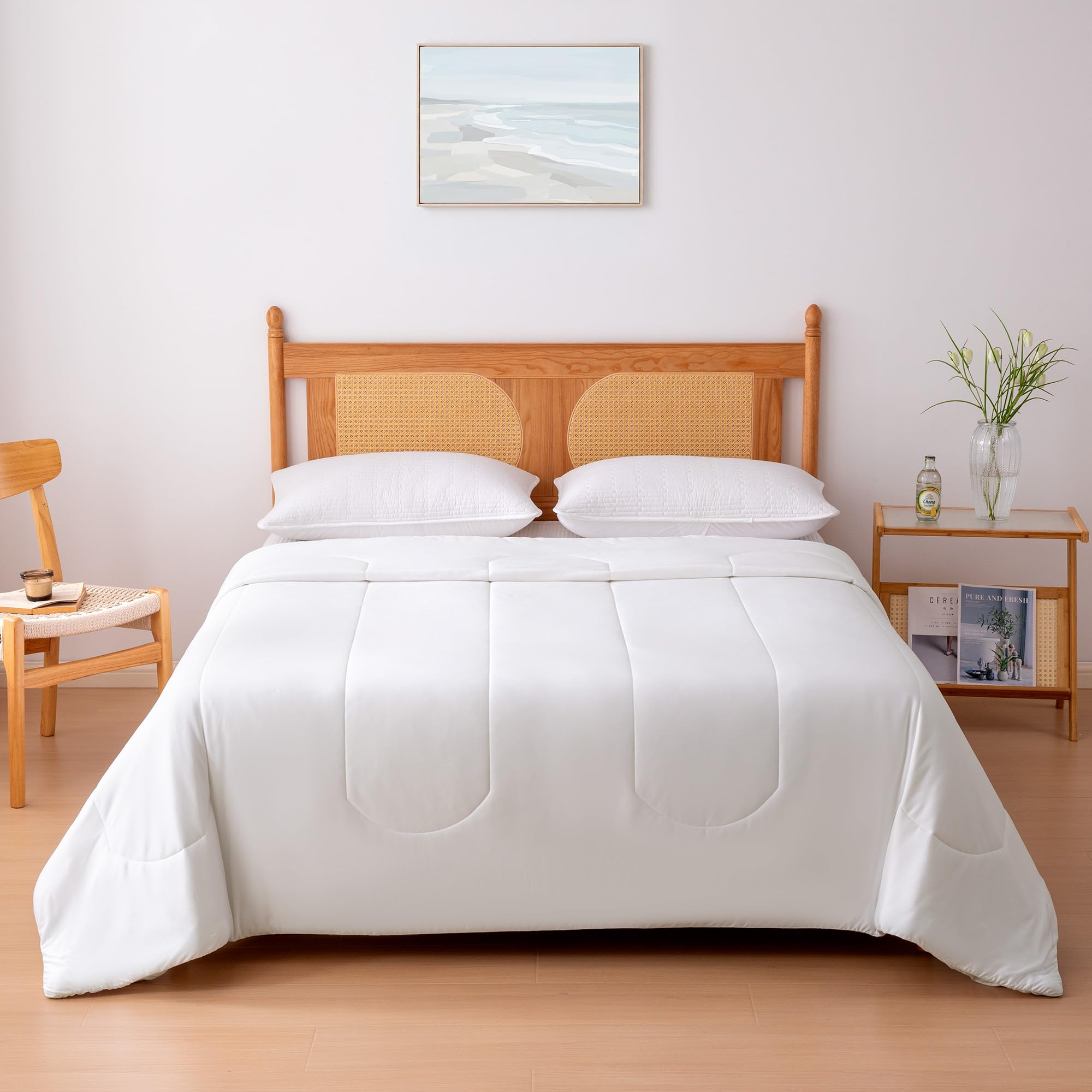 amazon basics cooling comforter, temperature regulating blanket for hot sleepers, summer & all season bedding, lightweight, 90"x90", queen, white