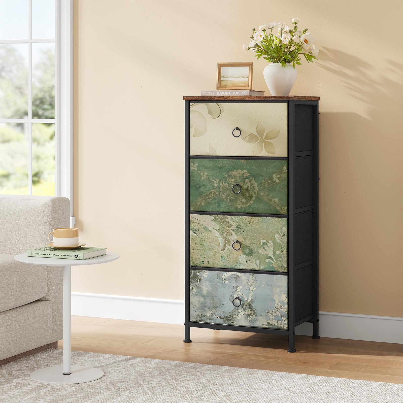 WOLTU Commode à 4 Tiroirs en Tissu, Chiffonnier, Meuble Rangement, pour Chambre/Entrée/Salon, Marron Rustique+Noir+Motif de Fleur Vintage, Cadre en Métal, 45x30x95cm, SSK011pw