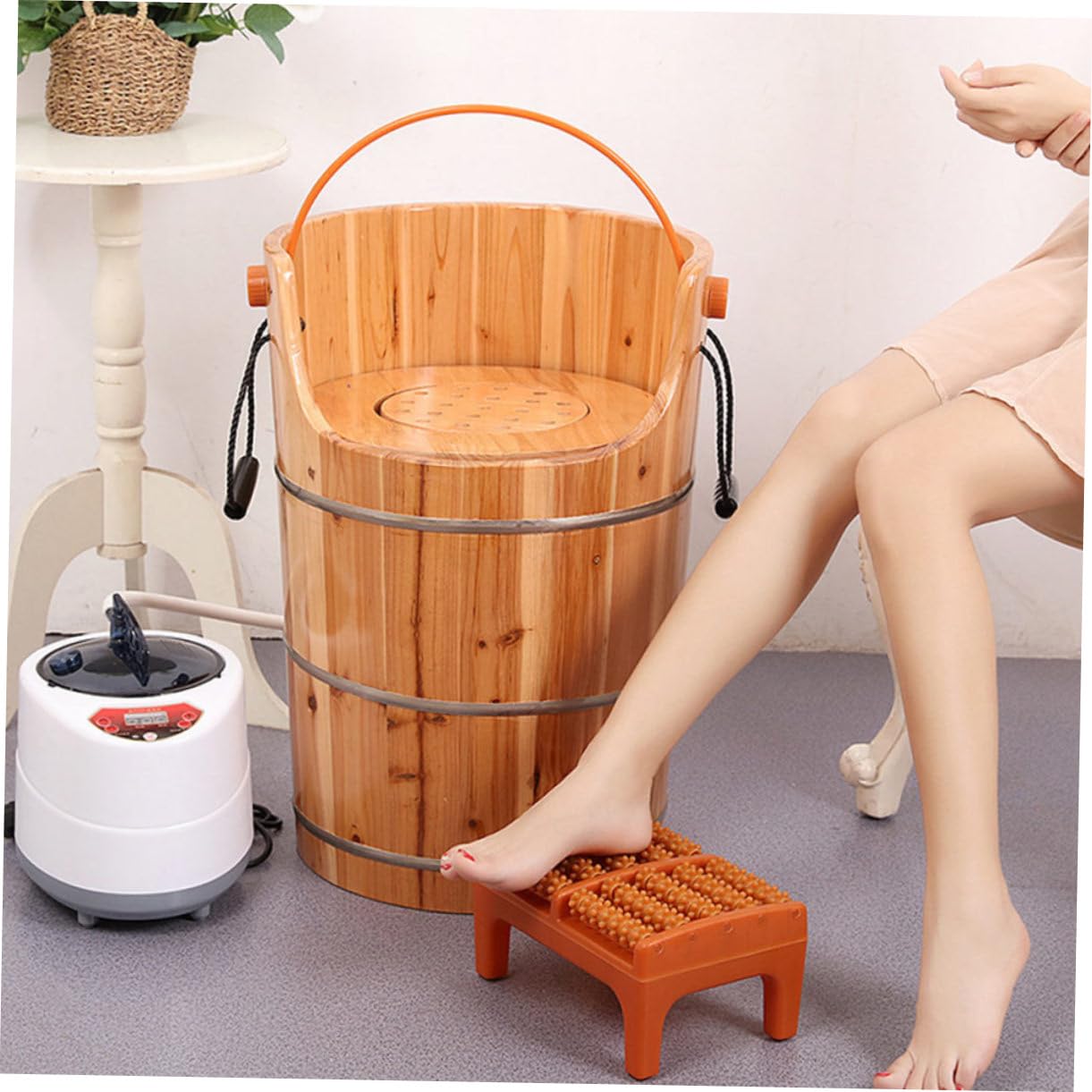 FRCOLOR Rodillo para Pies con Ruedas Y Deslizadores de Masaje de Acupresión Taburete para Masaje de Pies para Uso Doméstico Color Marrón