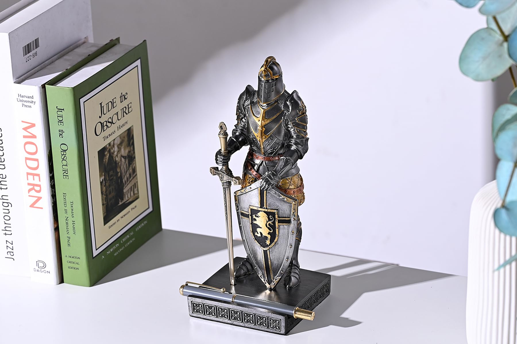 Adorno de guardia del rey para escritorio, accesorios de escritorio, soporte para bolígrafos, pisapapeles para oficina y hogar (hierro)