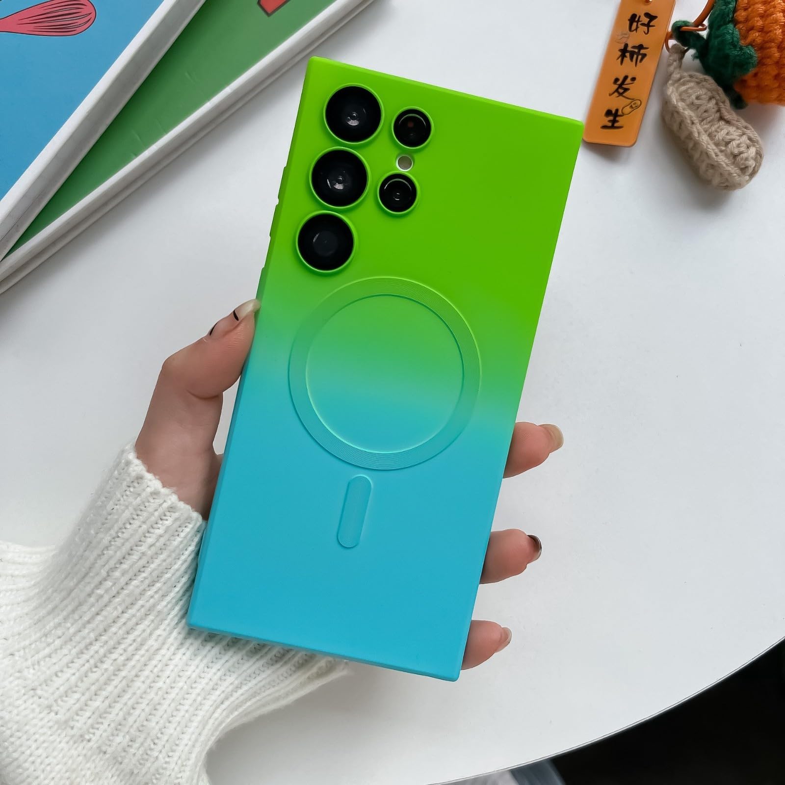 Coque Samsung Galaxy S26 Plus en silicone magnétique vert bleu