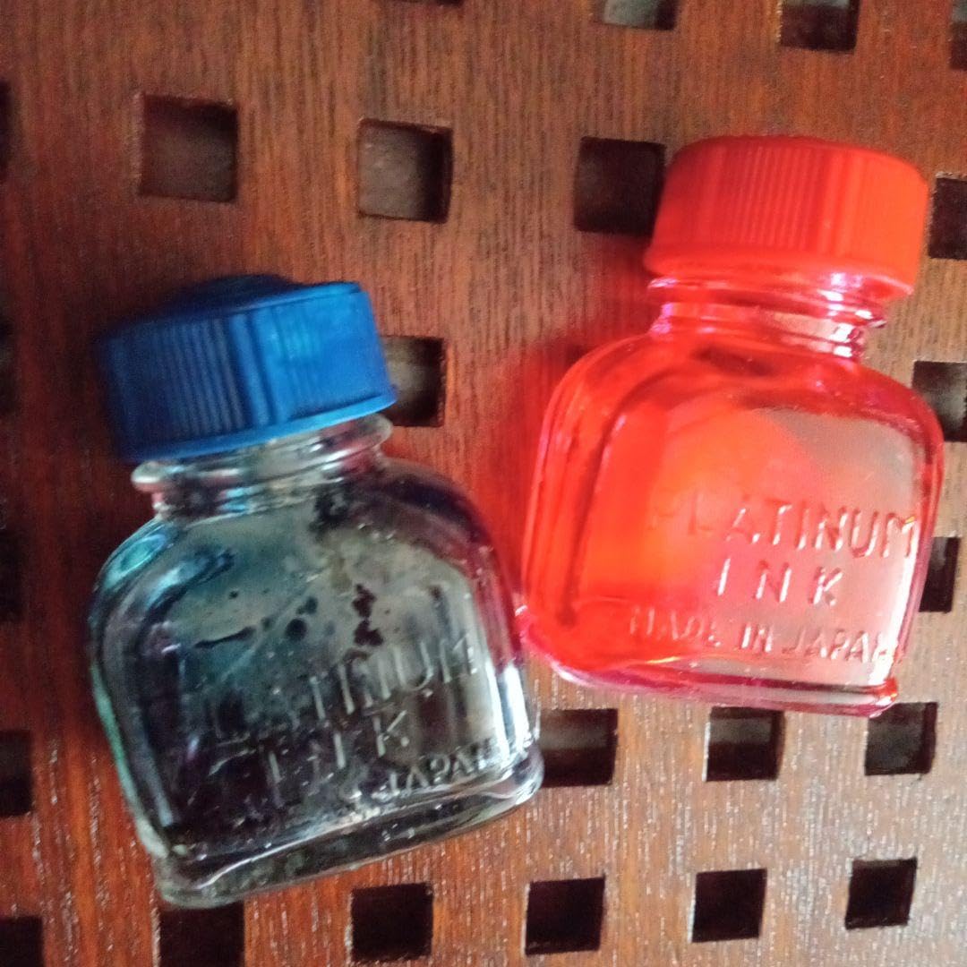 Amazon.co.jp: 昭和レトロ60年代プラチナ万年筆インク瓶2色セット紙