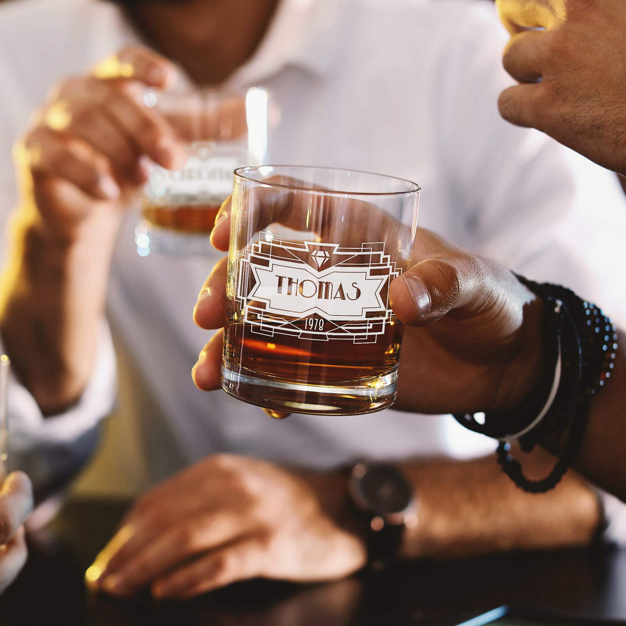 AMAVEL Set de Dégustation avec Carafe Diamant et 2 Verres à Whisky, Gravure Personnalisée, Motif Diamant, 2 Prénoms et 1 Année