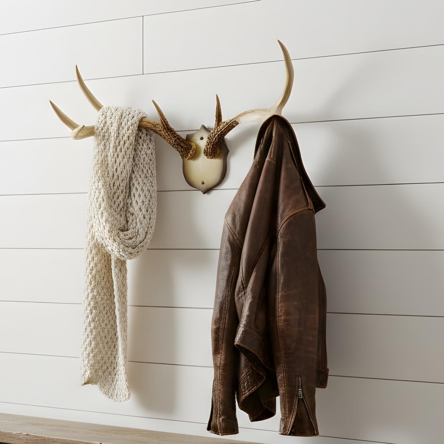 BestGiftEver Antler Wall Rack Resin Deer Antler Hooks Rustic Cabin Lodge Decor Mounted Organizer Hat Hanger Key Holder Entryway Bathroom Towel Hook Hunting Western Farmhouse Decoration Gift