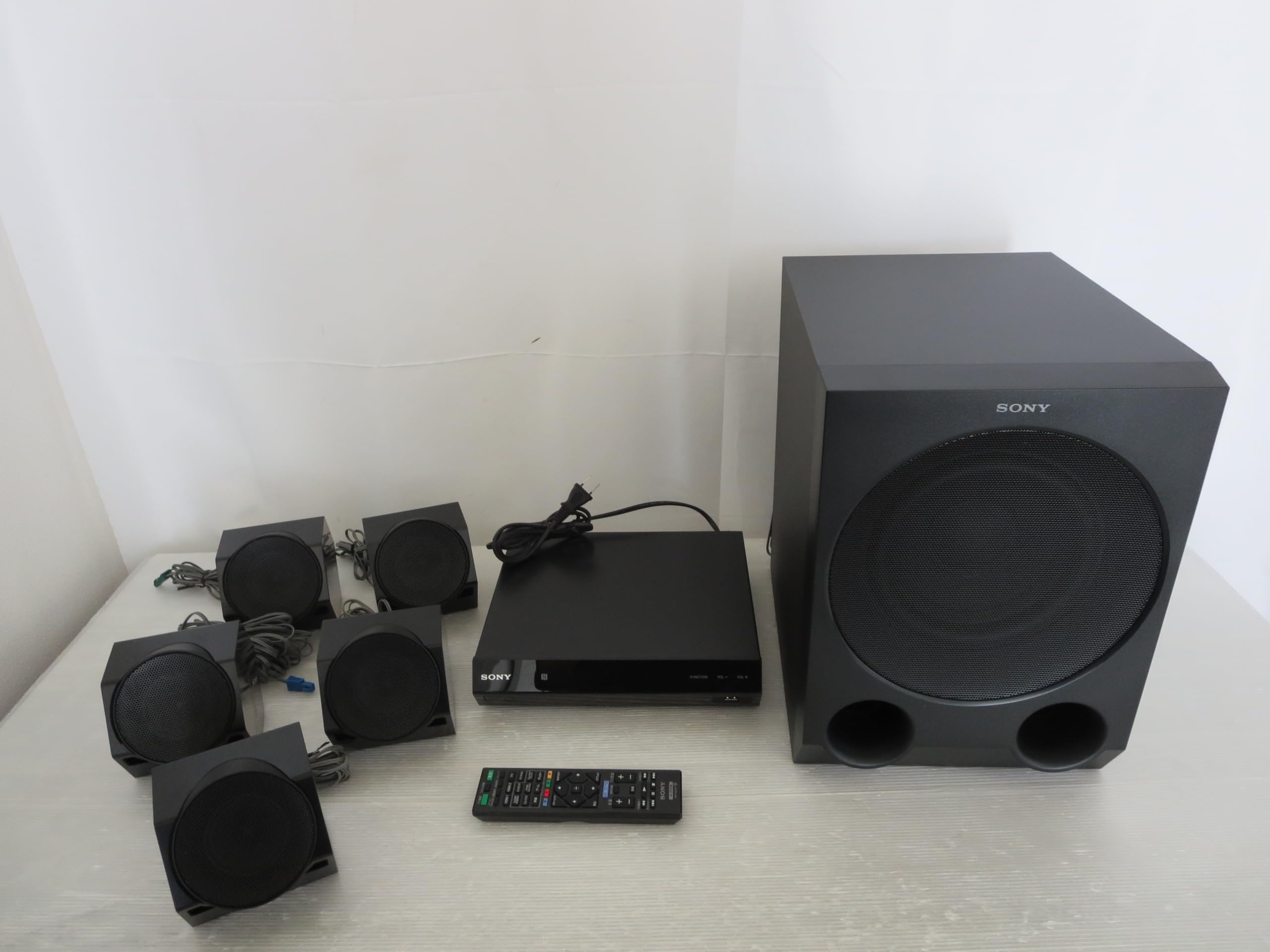 ソニー　SONY HT-IV300 ホームシアター　スピーカーシステム Amazon.co.jp: ソニー ホームシアターシステム HT-IV300 : 家電＆カメラ