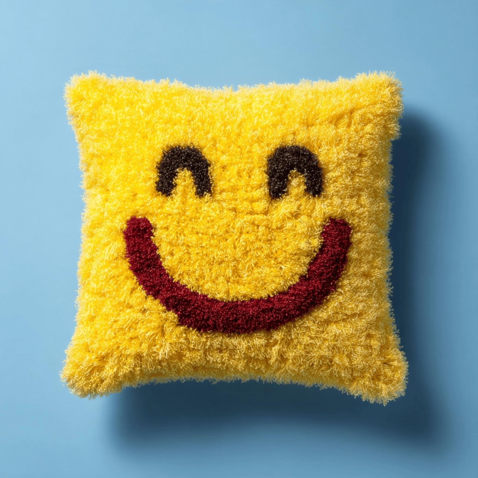 Beginner Latch Hook Cushion Kit,DIY Pillow Cover Kit,43x43 cm,Banana Smiley