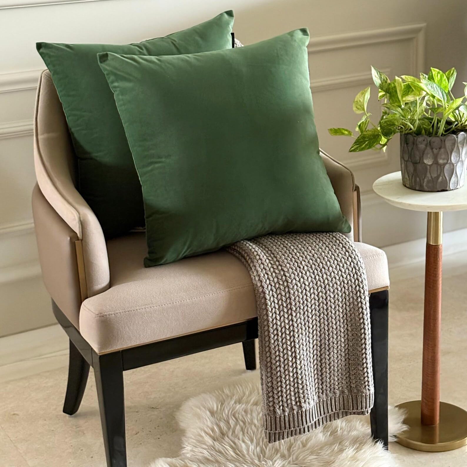 The HomeCentric Verde scuro Decorativo Fodera per cuscino 40x40 cm | Set di 2 Moderno Velluto Fodera per cuscino | Tinta unita Federe per divano, camera da letto e soggiorno, Dark Green Velvet