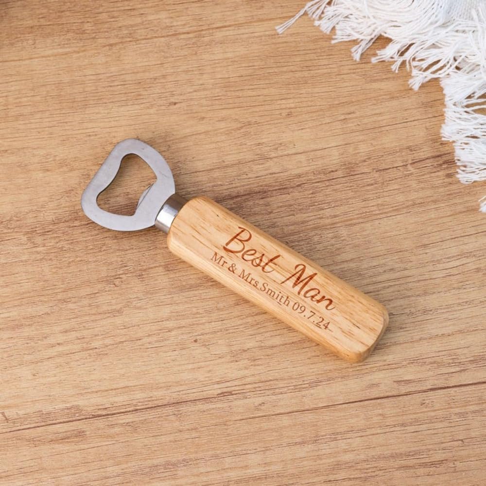 Décapsuleur personnalisé cadeau mariage bois pour éviter les souvenirs inutiles