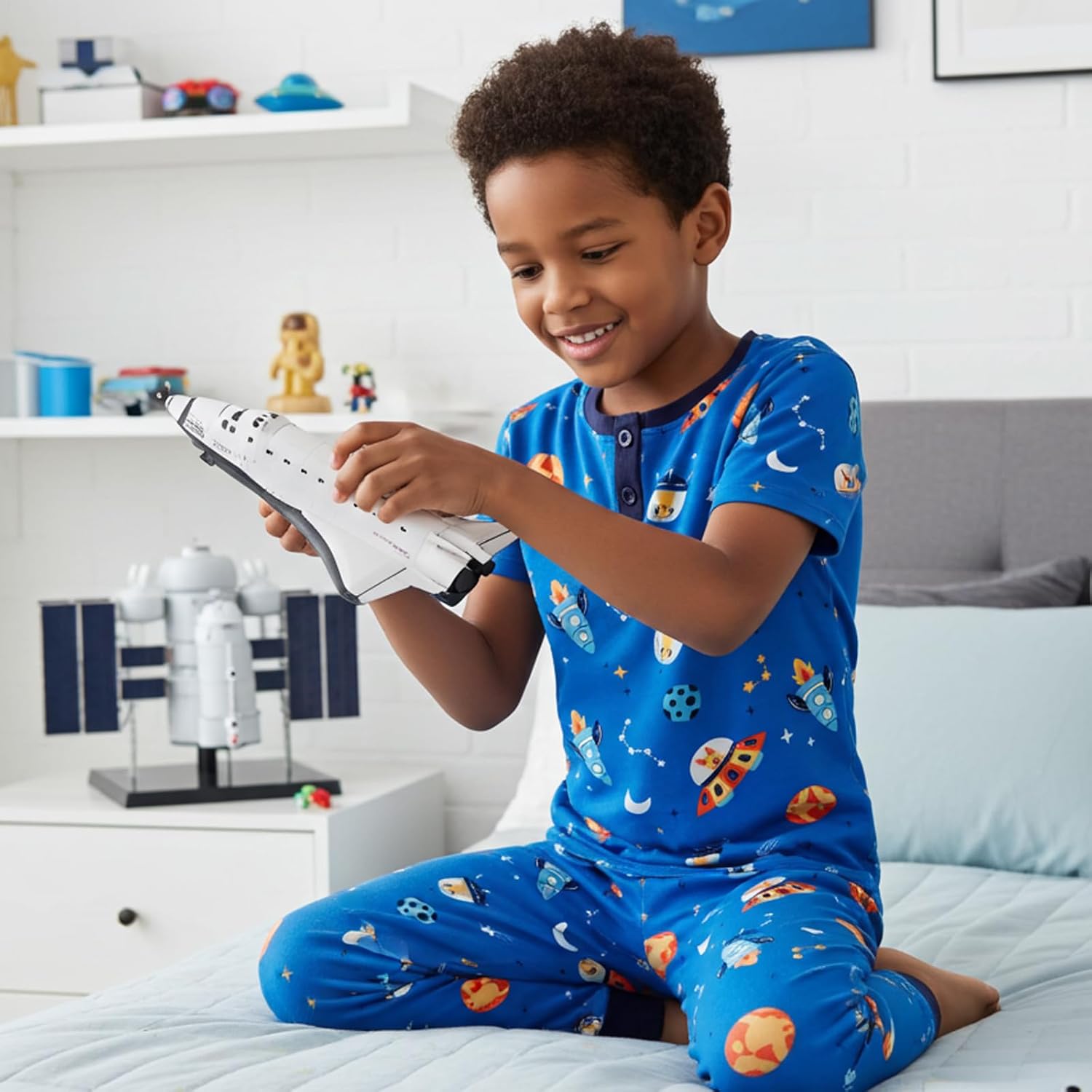 PATPAT Bamboo Viscose Pajamas Sets for Boys Girls Kids Toddler, 3 Pack Shorts & Pants Sleepers, Ultra-soft Snug Fit Pjs 2-12Y - Image 4