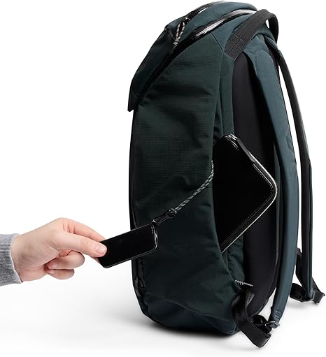 Bellroy Venture Ready Pack 26L (with luggage pass-through