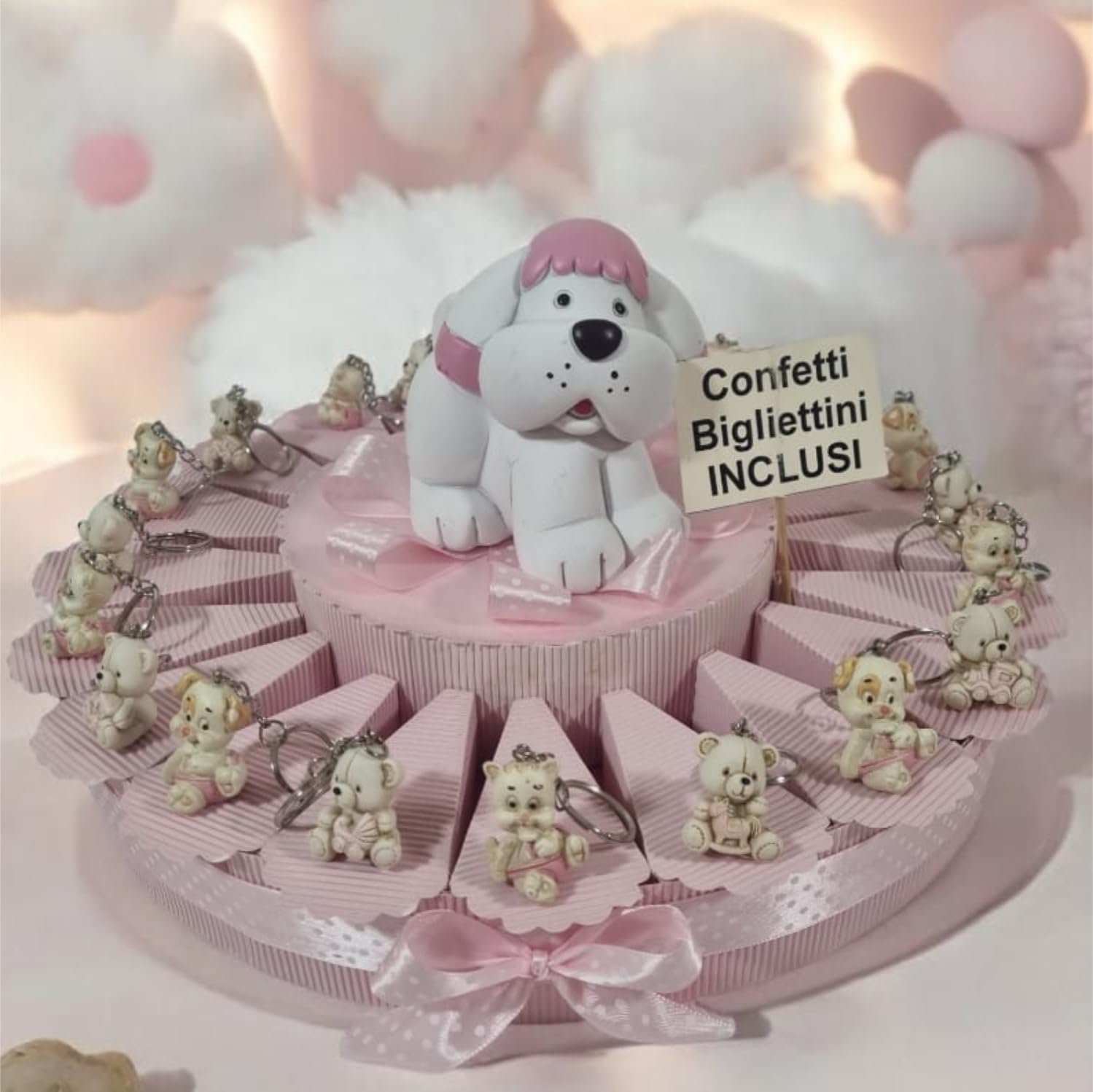 Bomboniere nascita bimba orsetti cagnolini e gattini portachiavi confetti rosa (torta bomboniera 20 fette centrale)