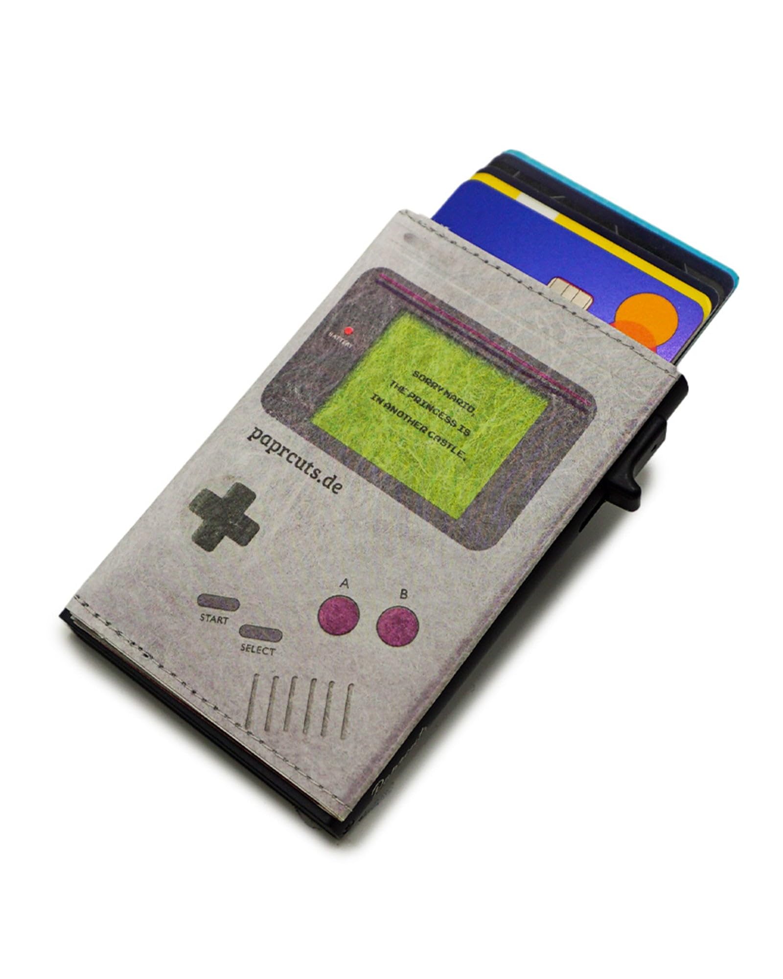 Paprcuts RFID Alu Kartenetui - Dünner Kartenhalter aus kratzfestem Aluminium und reißfestem HiTech Material Tyvek Bis zu 12 Karten & Geldscheine mit RFID Schutz Ultraleicht Unisex | Gameboy
