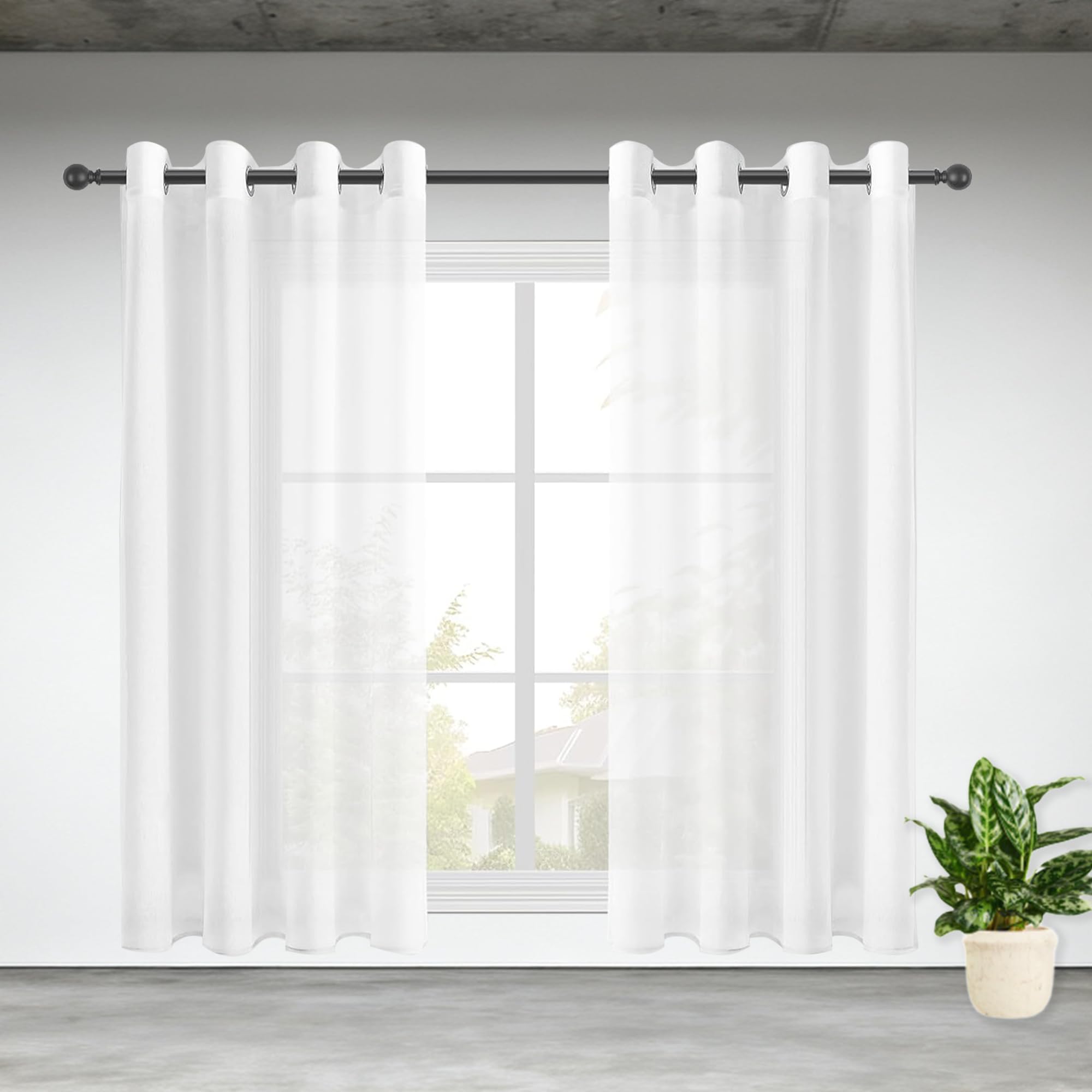Voilage chambre demi transparent blanc pour une lumière douce au salon