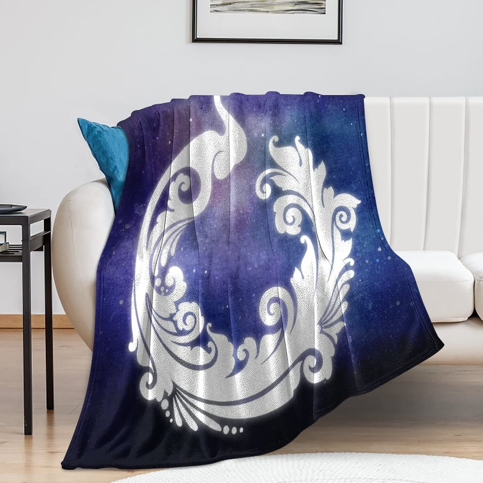 Couverture en peluche pour un moment cocooning sur votre canapé
