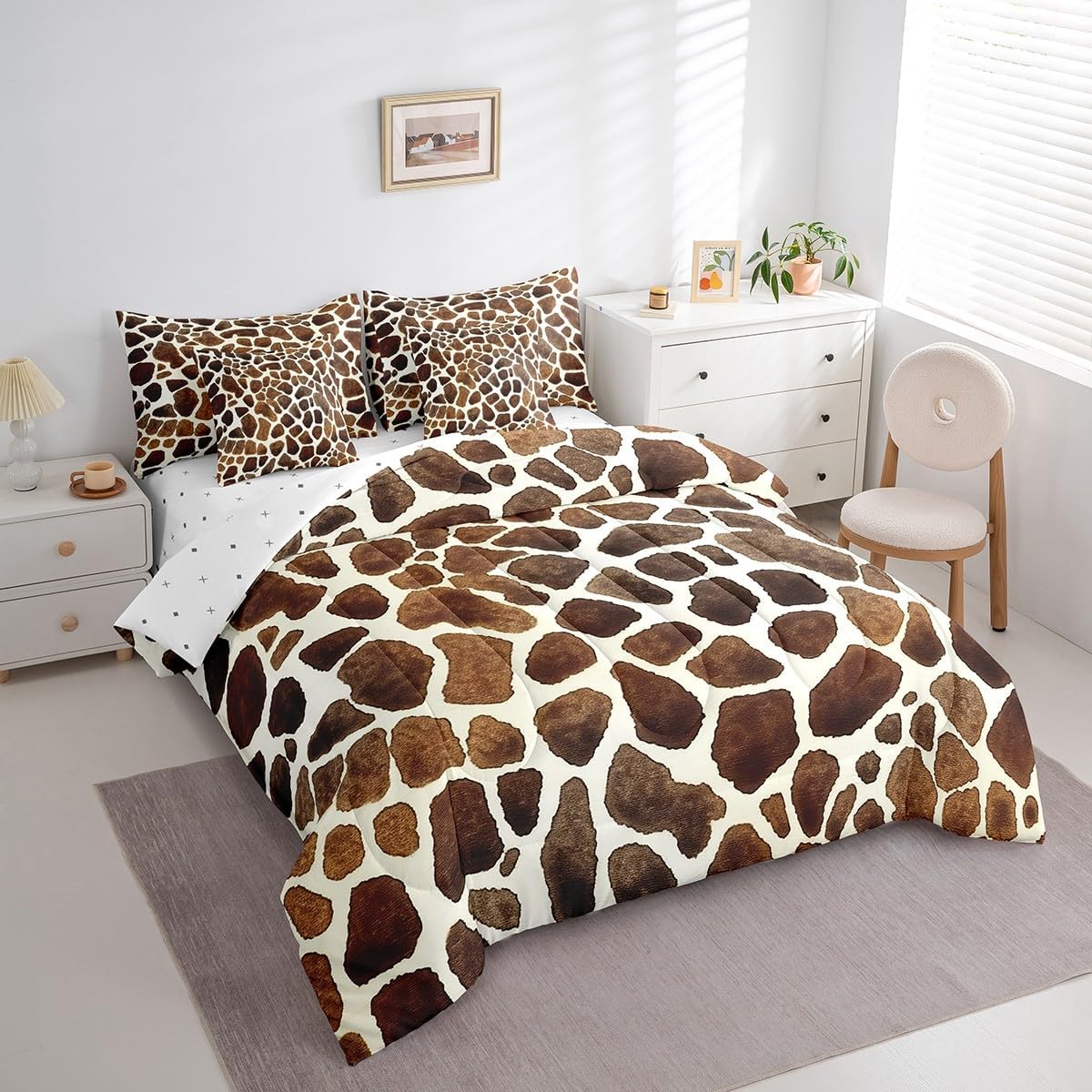 Feelyou Giraffe Print Comforter Set 7 Pieces Twin Size Kids Giraffe Fur Texture Print Bedding Set Zoo Farmhouse Bed Set Bed in a Bag with Comforter, Sheets, Pillowcases & Cushion Covers （No Real Fur）