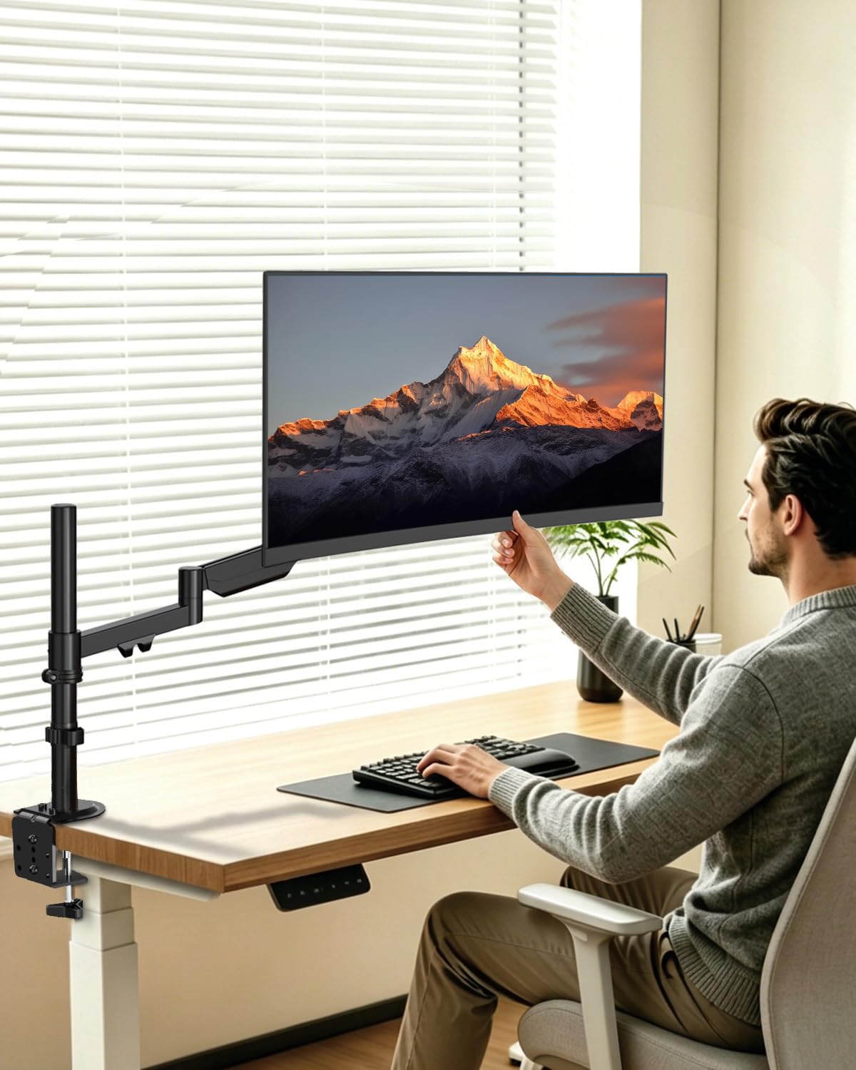PUTORSEN Soporte para Monitor de Mesa de 17 a 32 Pulgadas, Brazo extralargo de 669 mm, Brazo Ajustable para Monitor Individual de hasta 9 kg, VESA 75/100 mm