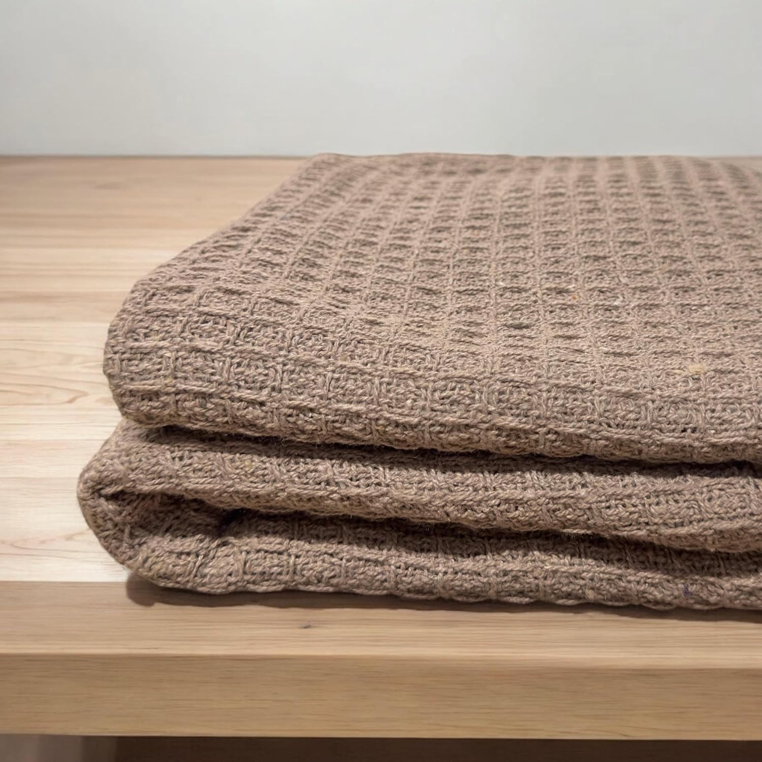 Tarantaran Waffle Knit Throw Blanket, 132x172 cm, Grey with Decorative Tassels, Machine Washable | Brown Heavy |-image-15