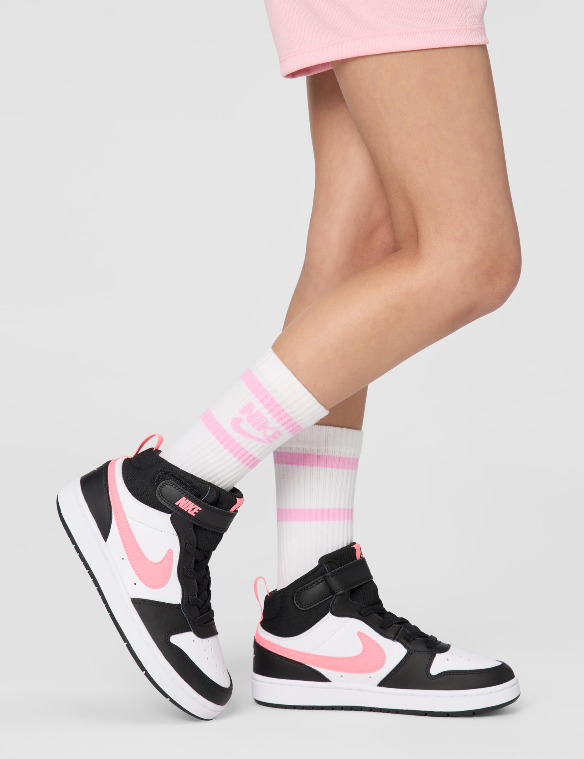 Nike Court Borough Mid 2 Schuh für jüngere Kinder, CD7783