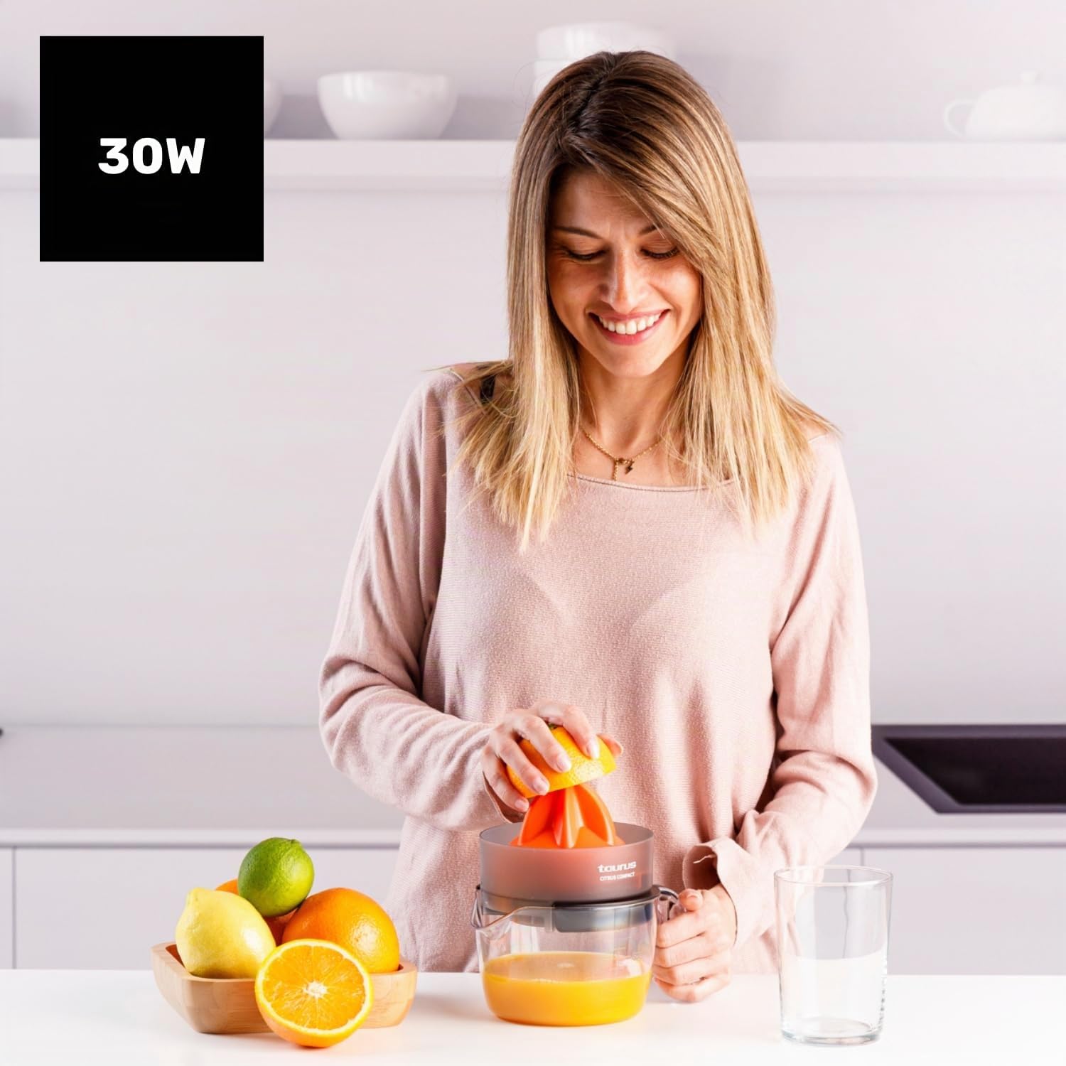 Taurus - Spremiagrumi Elettrico Citrus Compact | Doppio Senso di Rotazione | Cono Extra Large | Smontabile | Lavabile in Lavastoviglie | Design Salvaspazio | Senza BPA | 800 ml