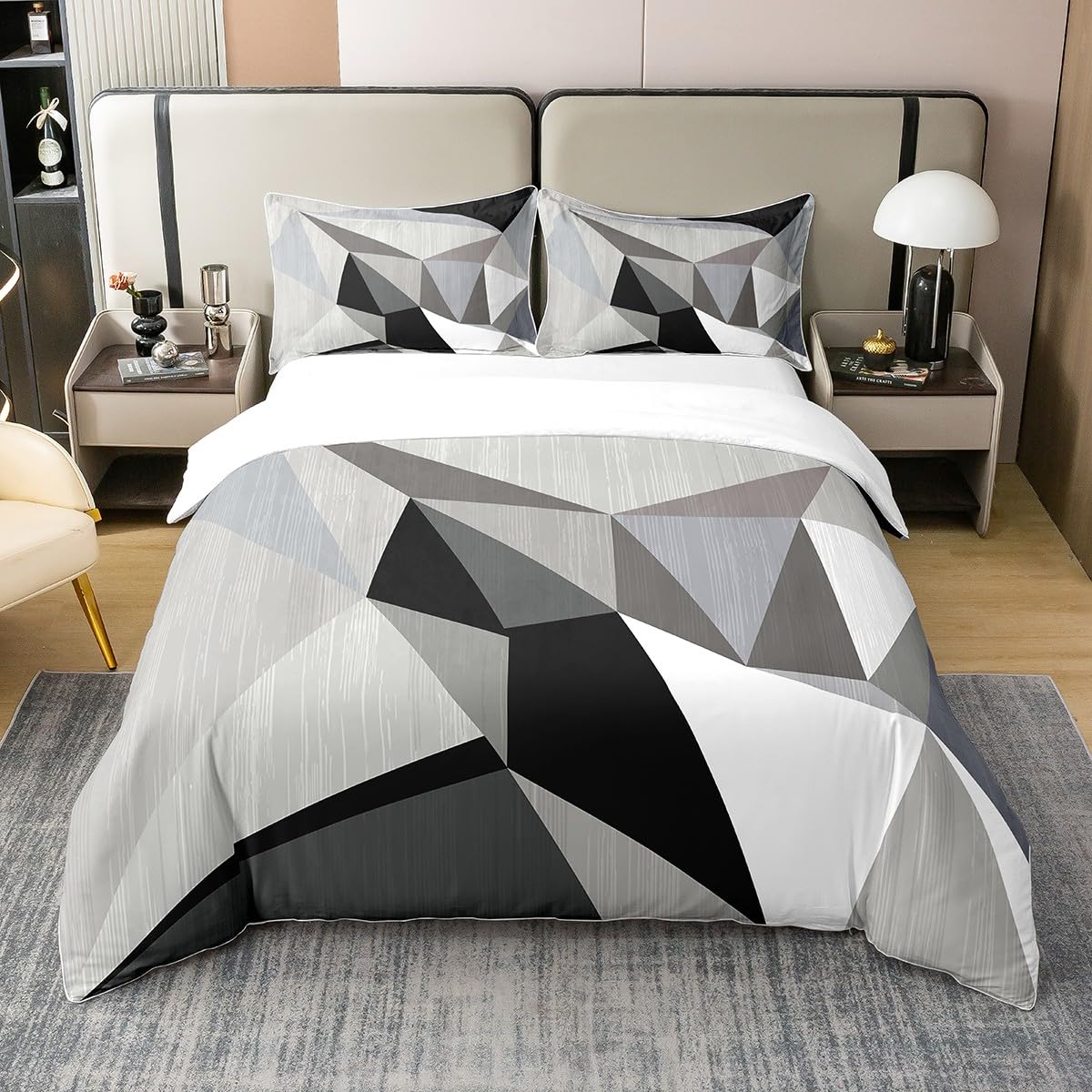 Housse de Couette en coton avec motif triangulaire abstrait pour un confort durable.