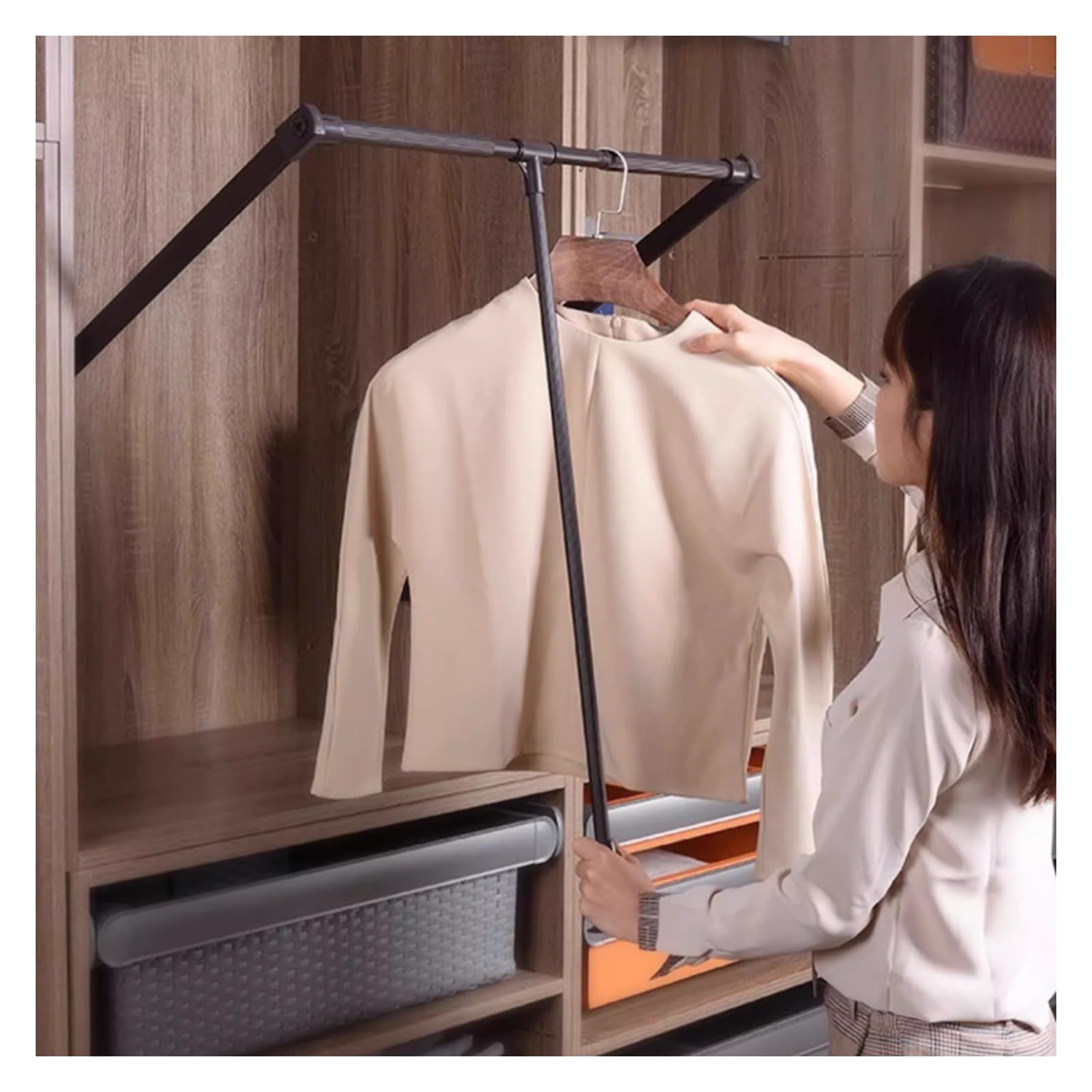 GTHTUHFD Walk-In Closet Pull-Down Clothes Rack, Adjustable Hang Rod With Pneumatic Buffer, 20Kg Heavy Duty For Wardrobe Storage 510-660mm