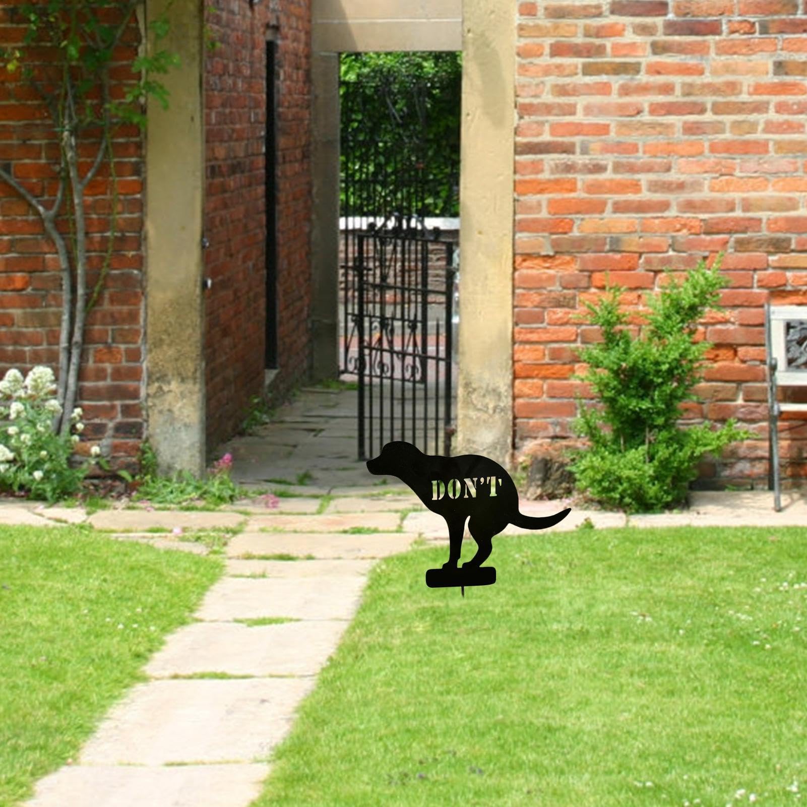 Cartello 'Vietato La Cacca Di Cane' Per Giardino - In Ferro, Sagoma Di Cane/gatto, Per Cortili E Aiuole