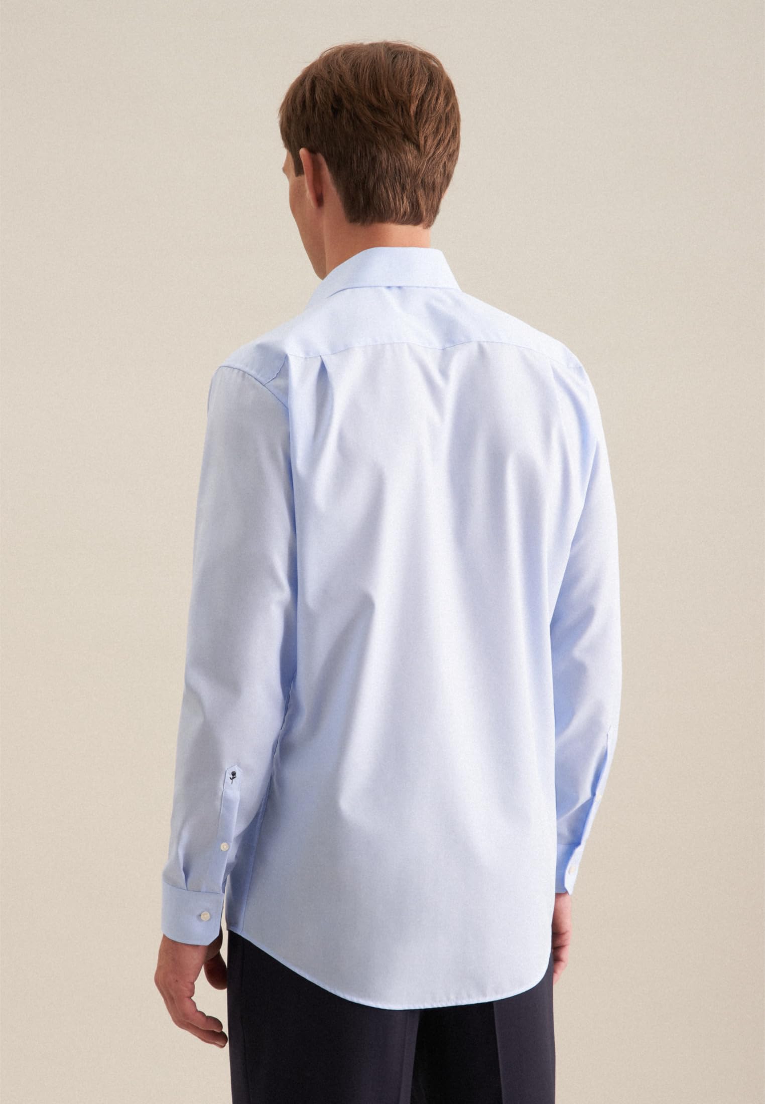 Seidensticker Camicia Business Tailored Fit da Uomo con Collo Kent, a maniche lunghe